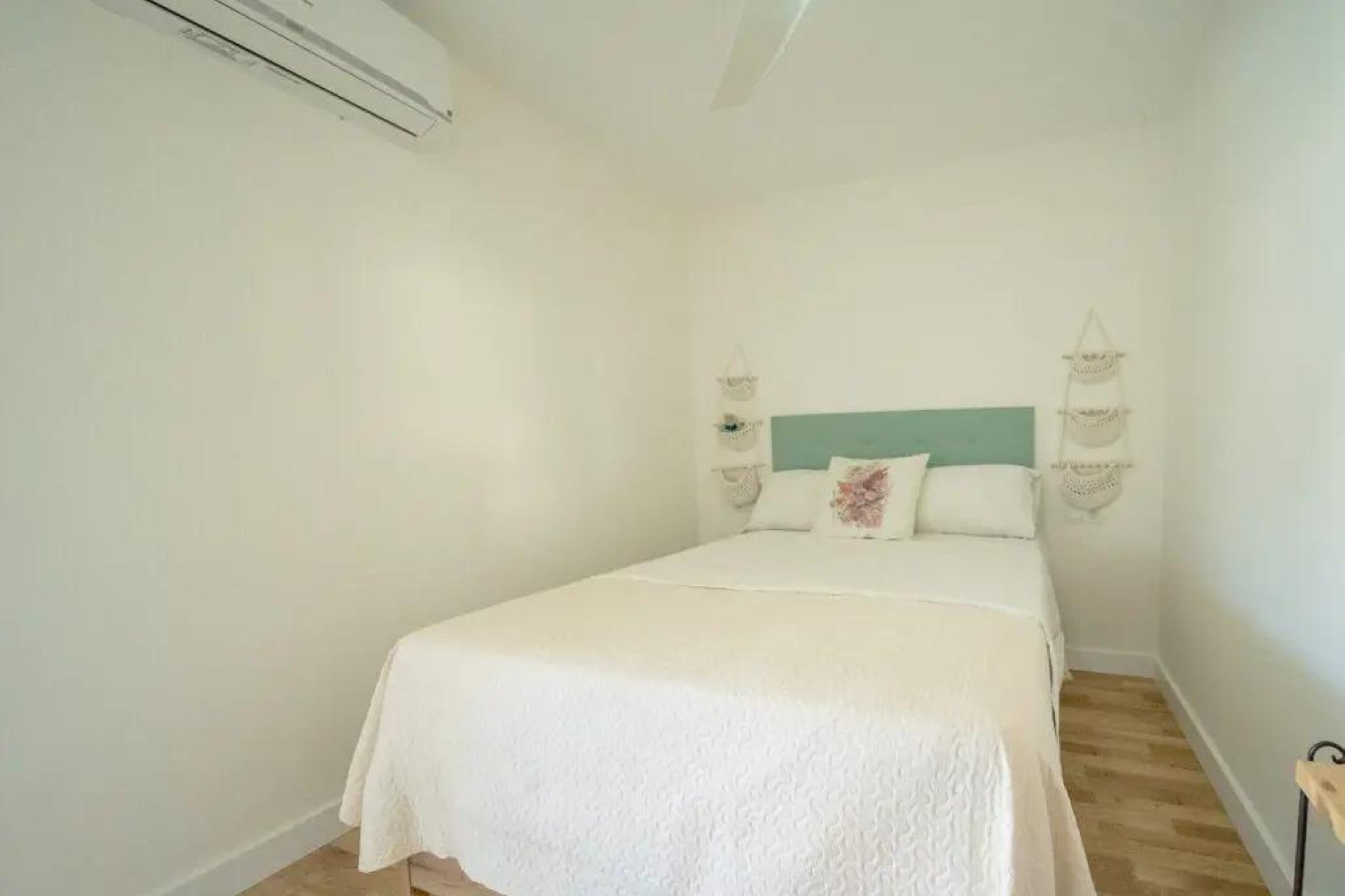 Segunda mano - Adosado -
Torrevieja - Los balcones