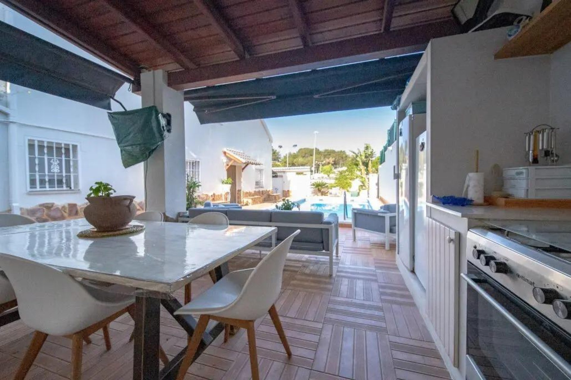 Segunda mano - Adosado -
Torrevieja - Los balcones