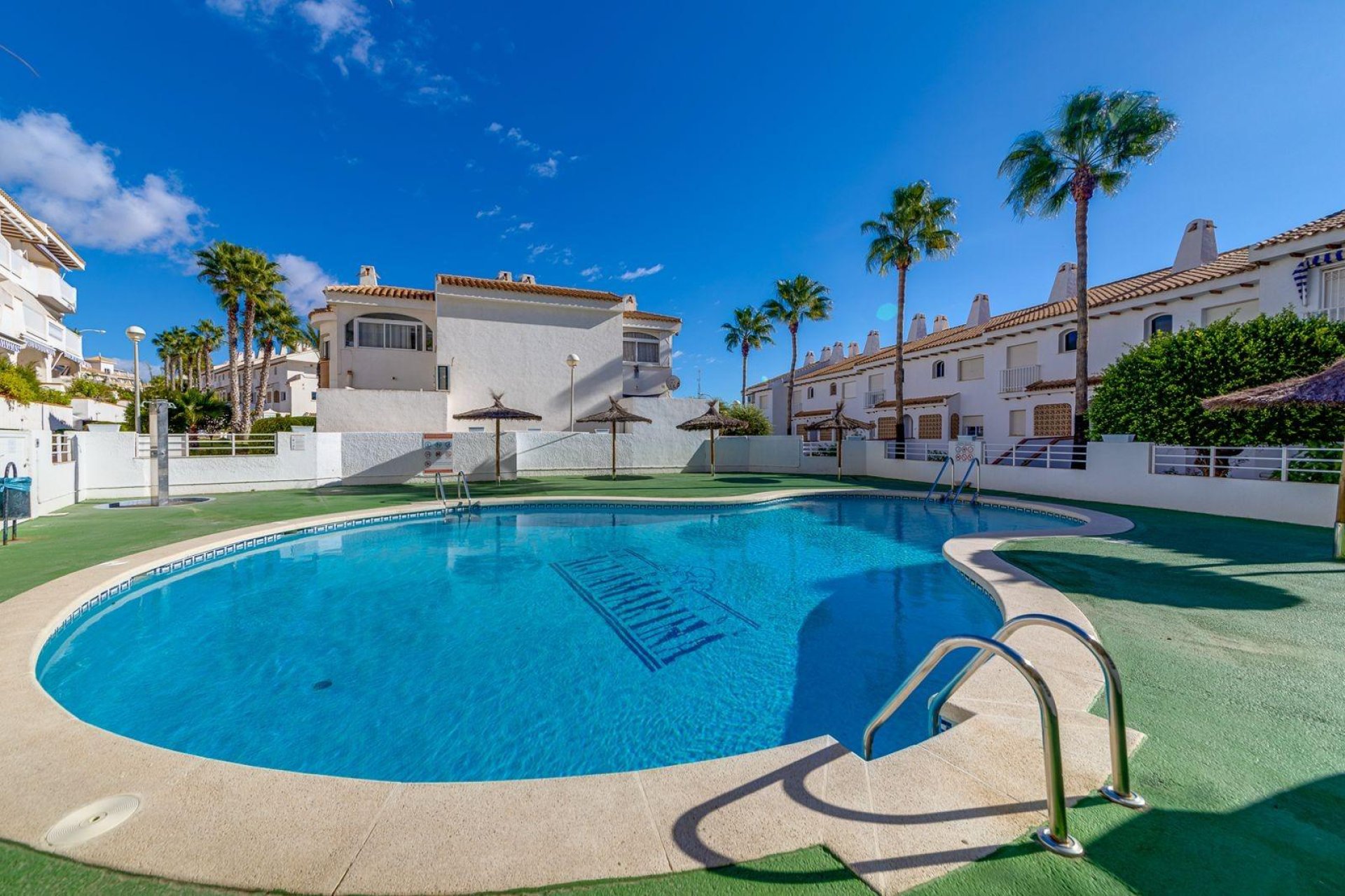 Segunda mano - Apartamento -
Orihuela Costa - Aguamarina