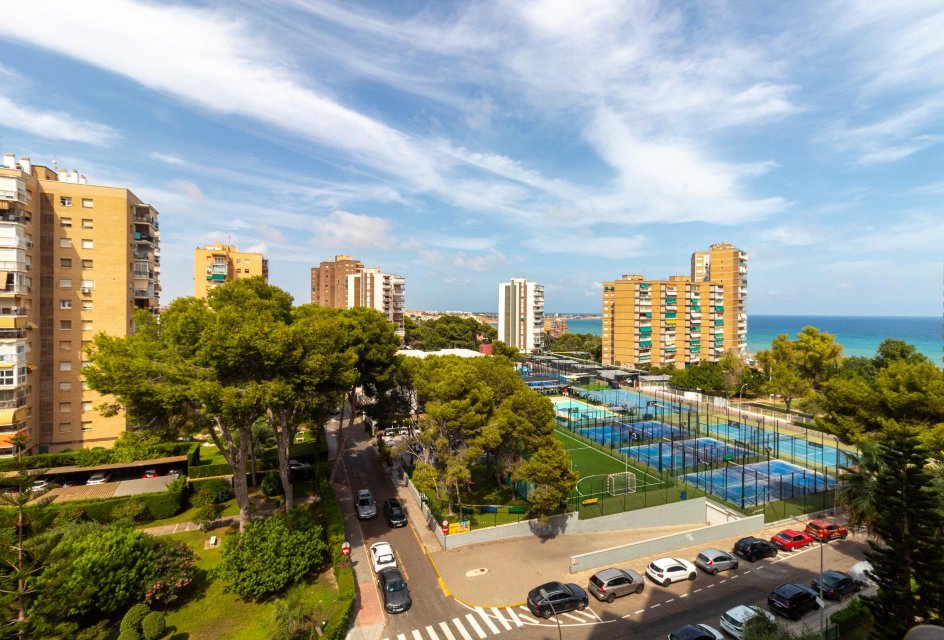 Segunda mano - Apartamento -
Orihuela Costa - Campoamor