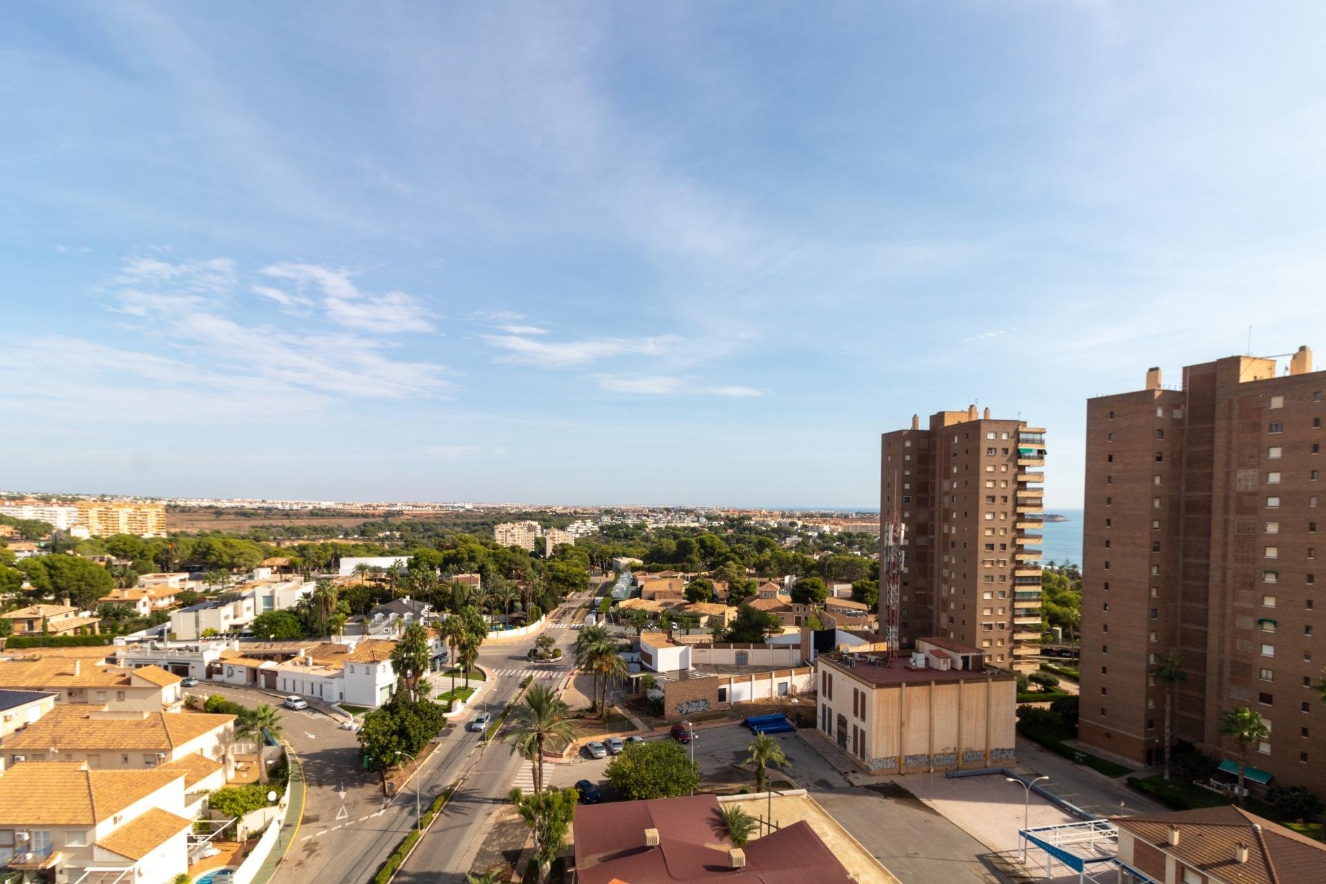 Segunda mano - Apartamento -
Orihuela Costa - Campoamor