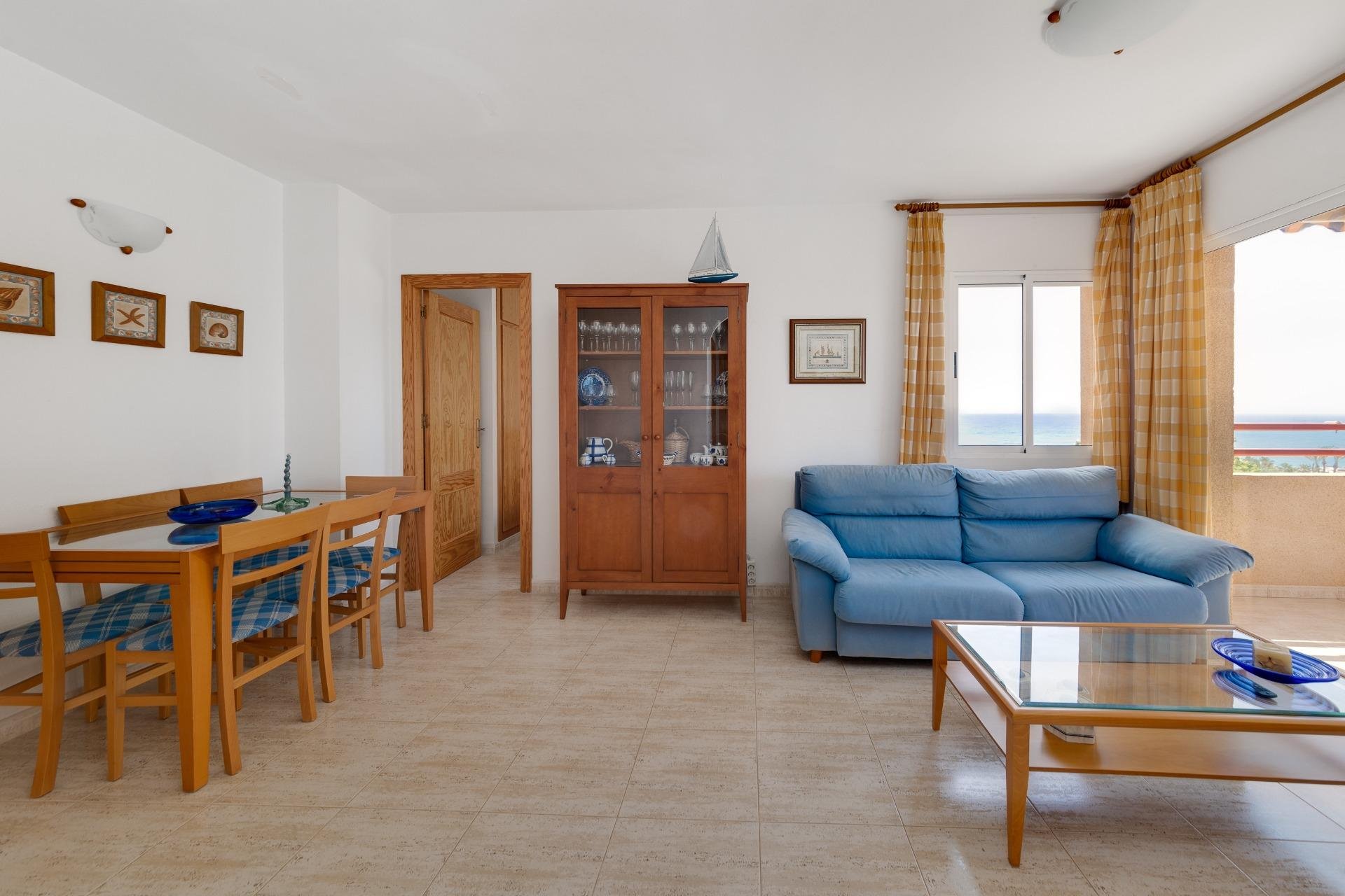 Segunda mano - Apartamento -
Orihuela Costa - Campoamor