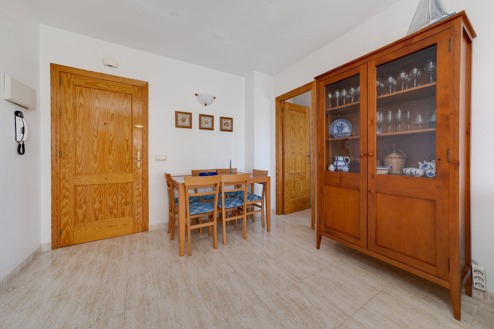 Segunda mano - Apartamento -
Orihuela Costa - Campoamor