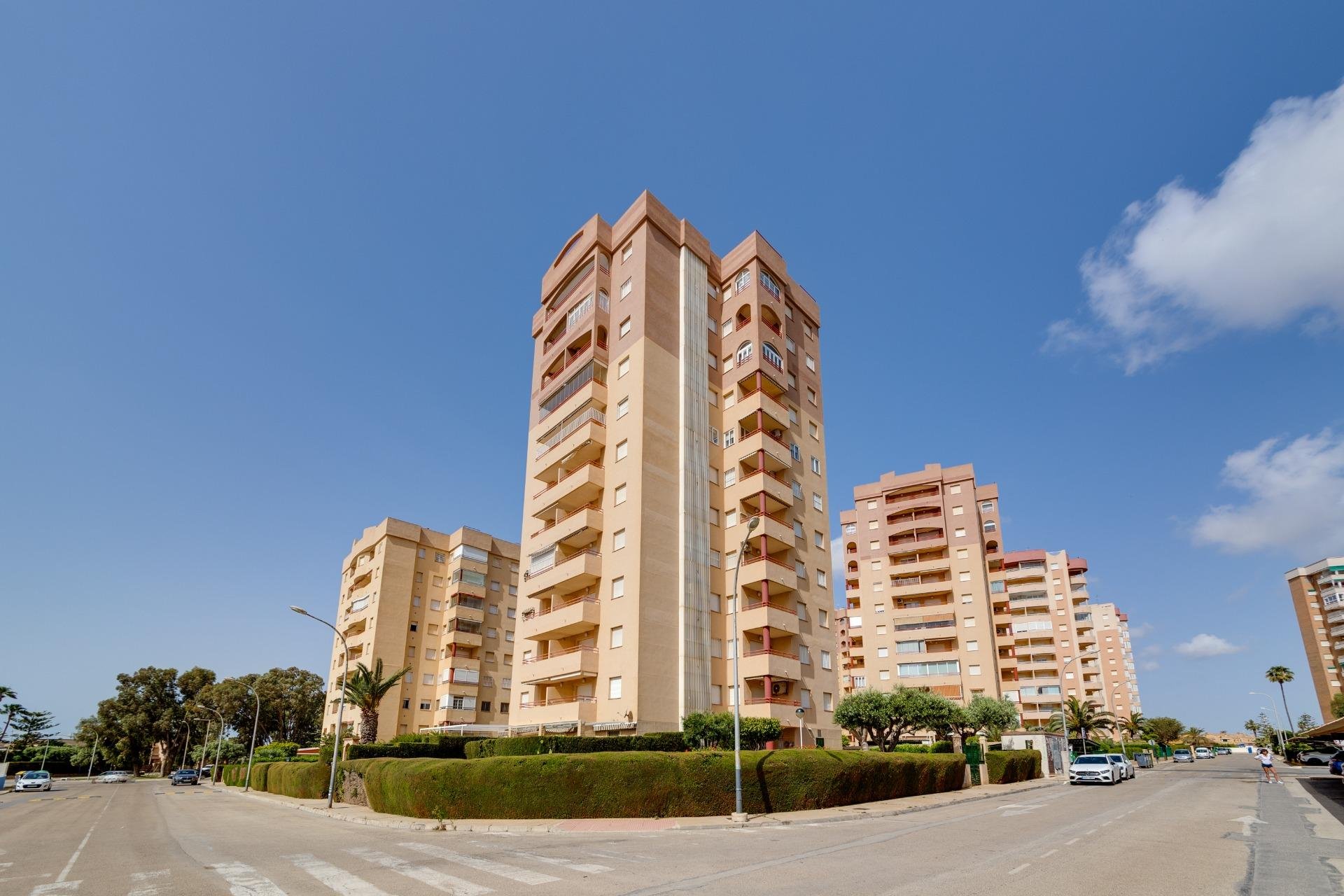 Segunda mano - Apartamento -
Orihuela Costa - Campoamor