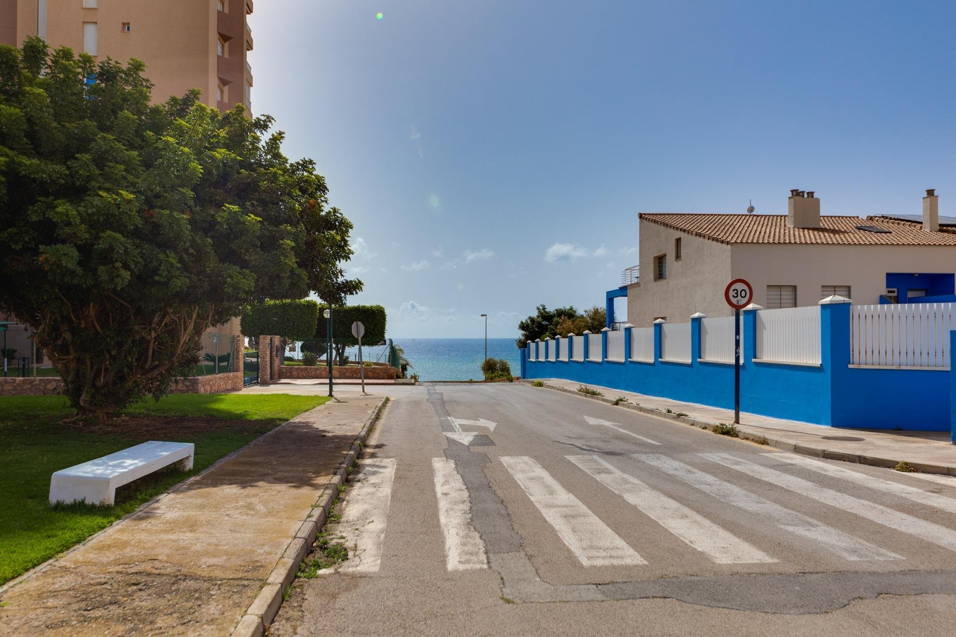Segunda mano - Apartamento -
Orihuela Costa - Campoamor
