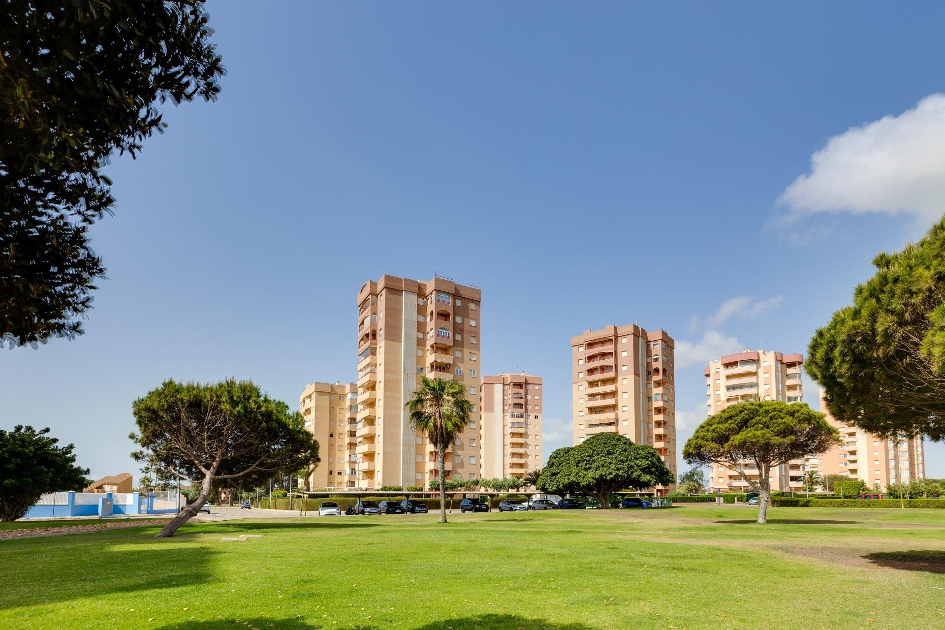 Segunda mano - Apartamento -
Orihuela Costa - Campoamor
