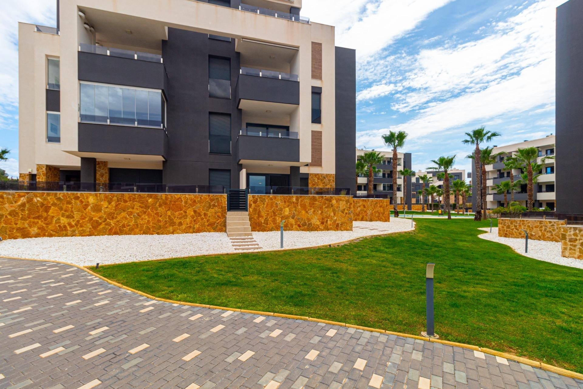 Segunda mano - Apartamento -
Orihuela Costa - La Florida