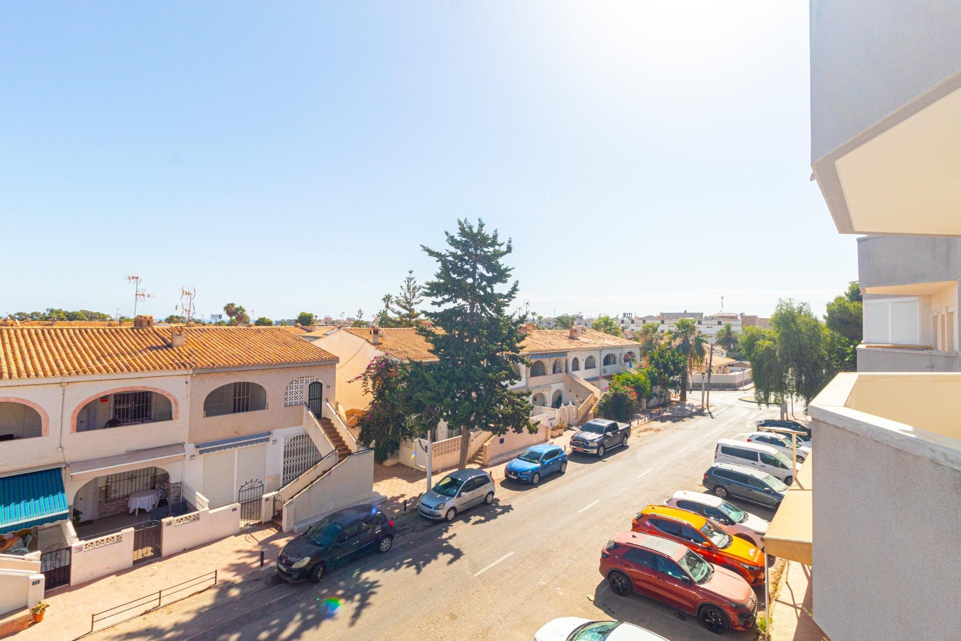 Segunda mano - Apartamento -
Orihuela Costa - La Regia