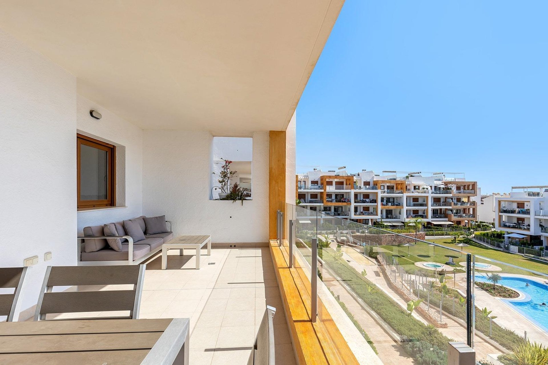 Segunda mano - Apartamento -
Orihuela Costa - Montezenia