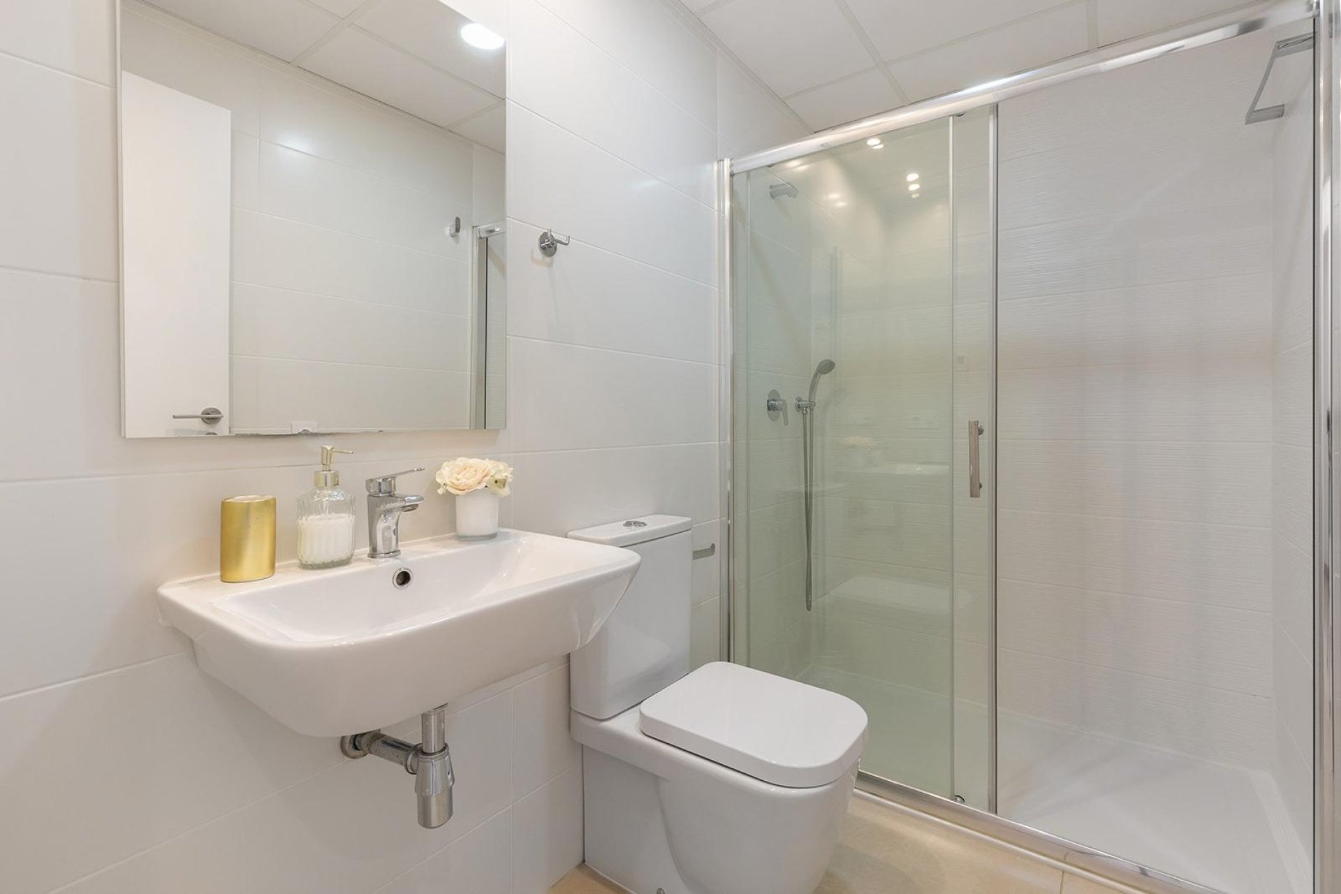 Segunda mano - Apartamento -
Orihuela Costa - Montezenia
