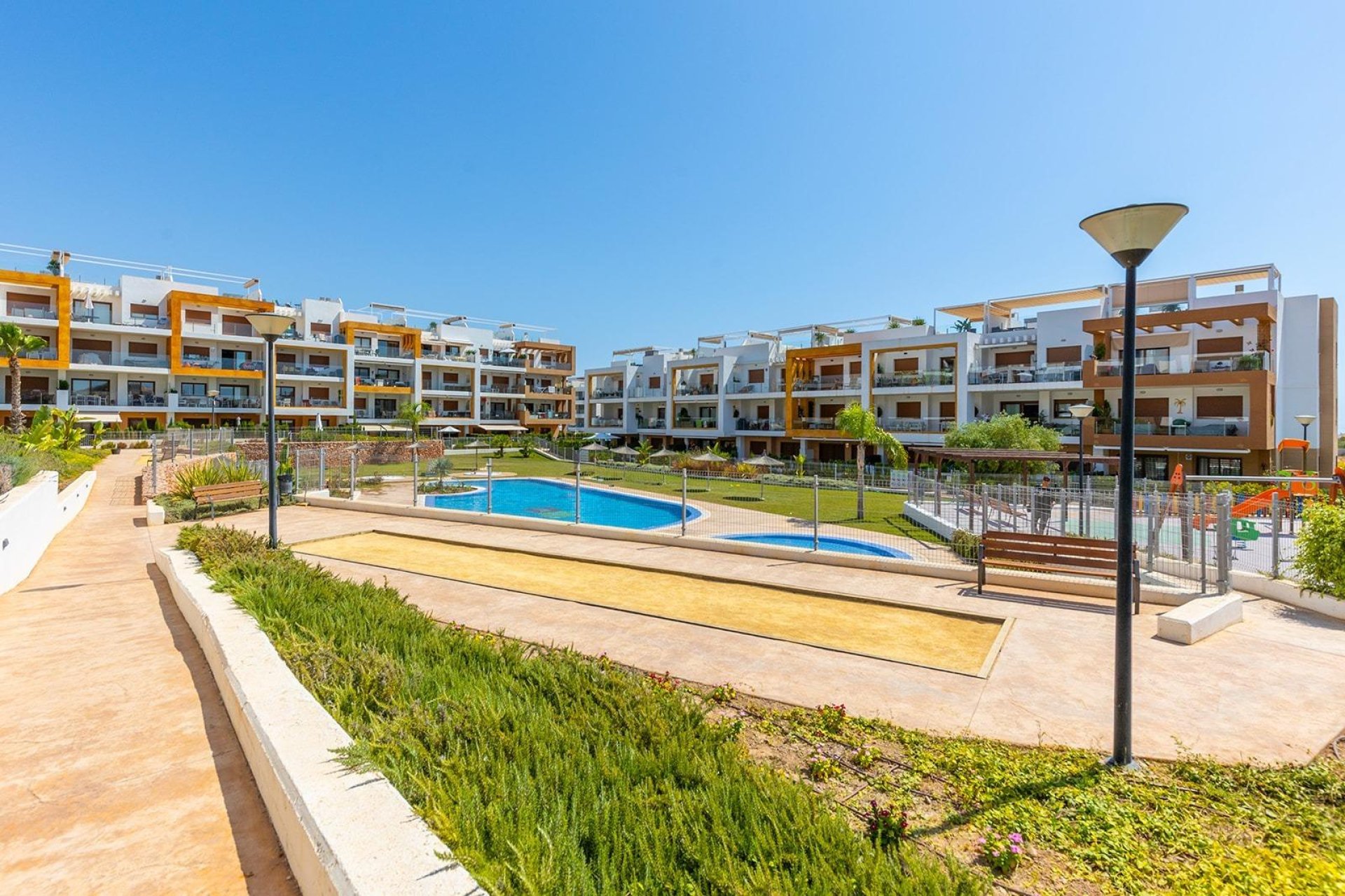 Segunda mano - Apartamento -
Orihuela Costa - Montezenia