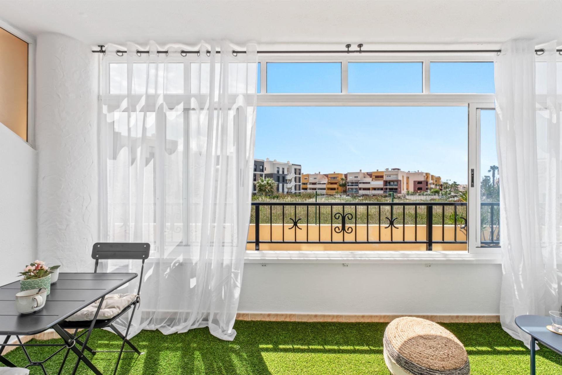 Segunda mano - Apartamento -
Orihuela Costa - Playa Flamenca