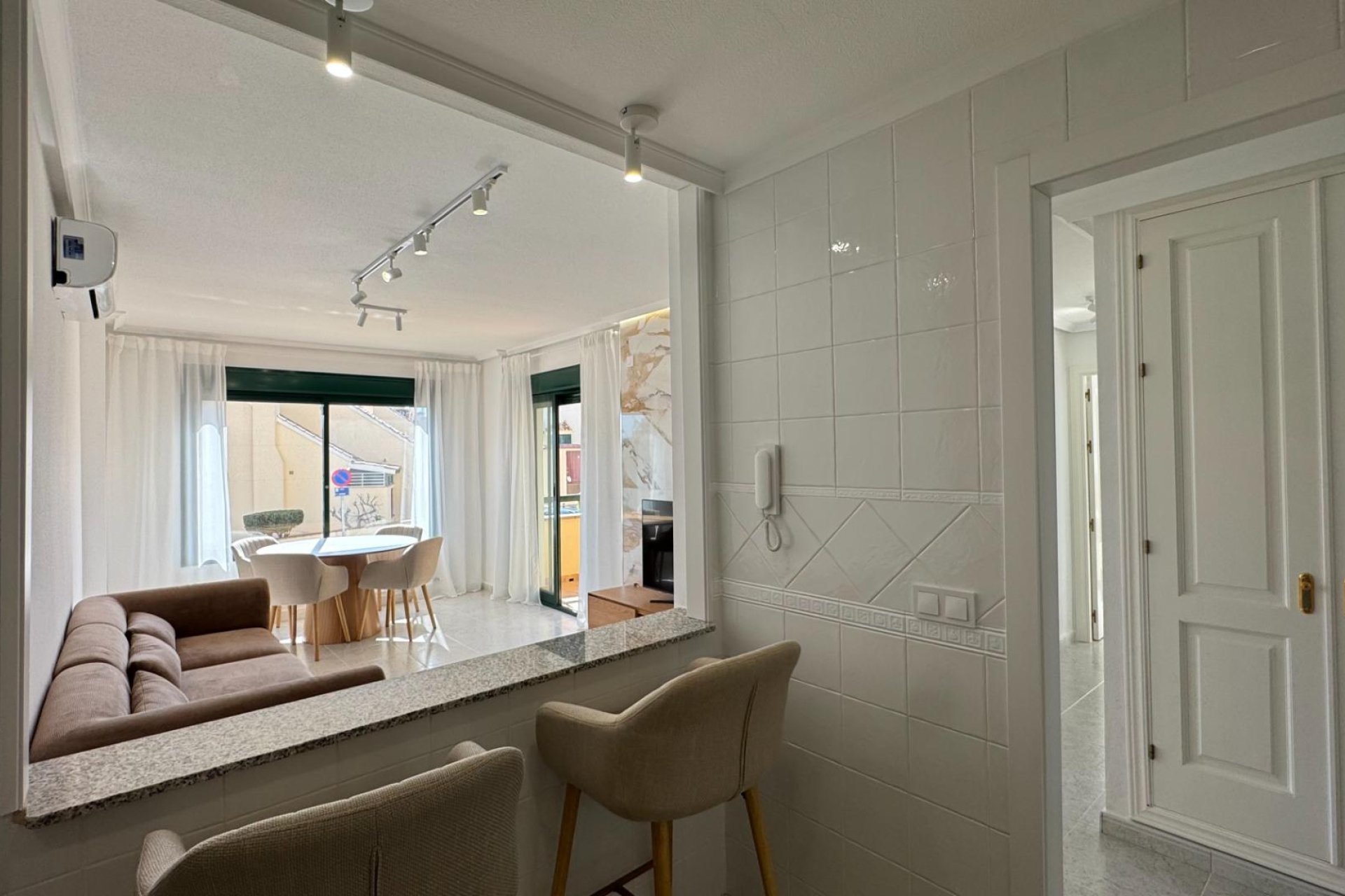 Segunda mano - Apartamento -
Orihuela Costa - Villamartín-Las Filipinas