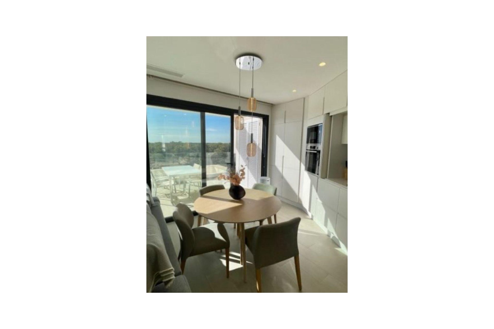 Segunda mano - Apartamento -
San Miguel de Salinas - Las colinas golf and country club