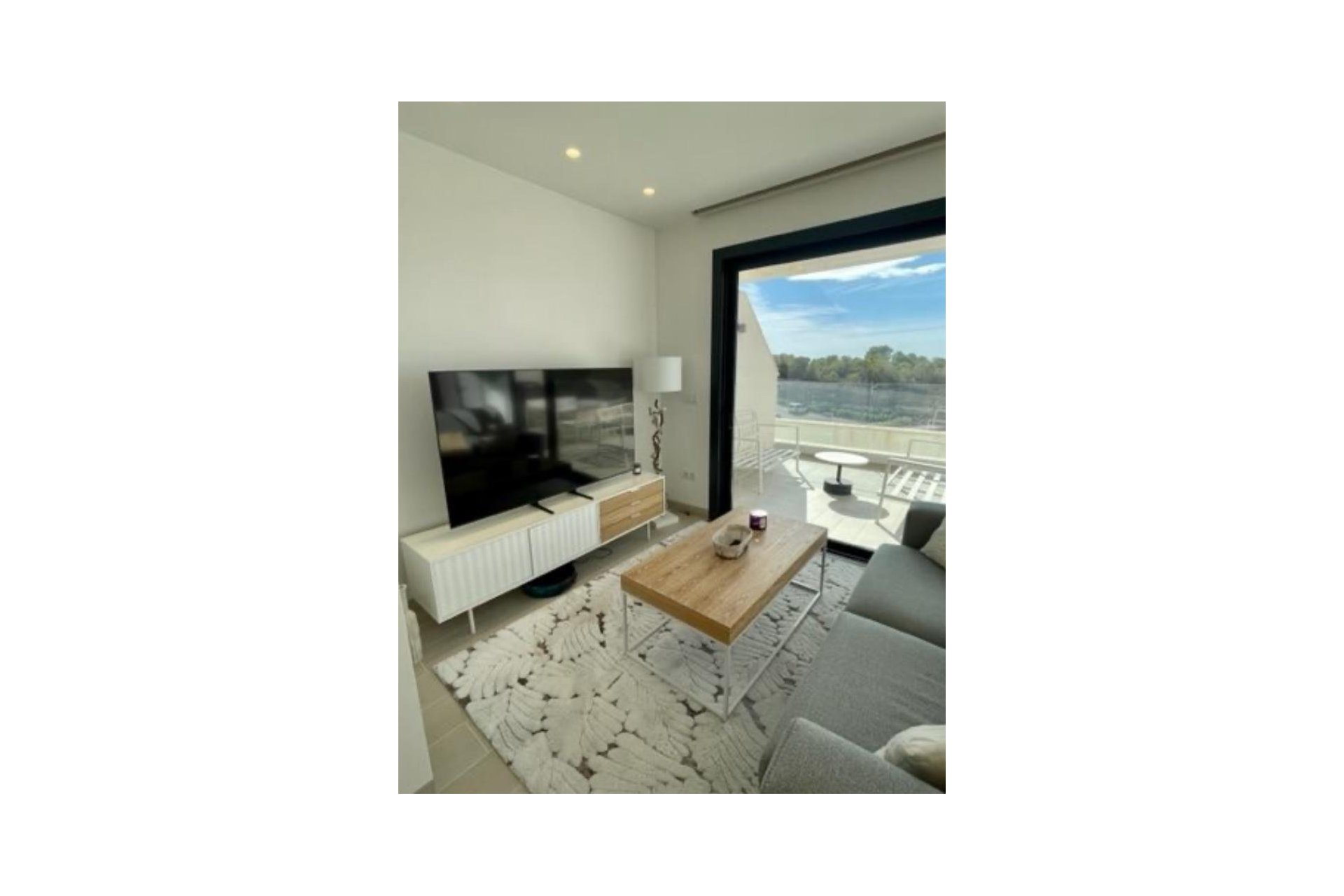 Segunda mano - Apartamento -
San Miguel de Salinas - Las colinas golf and country club