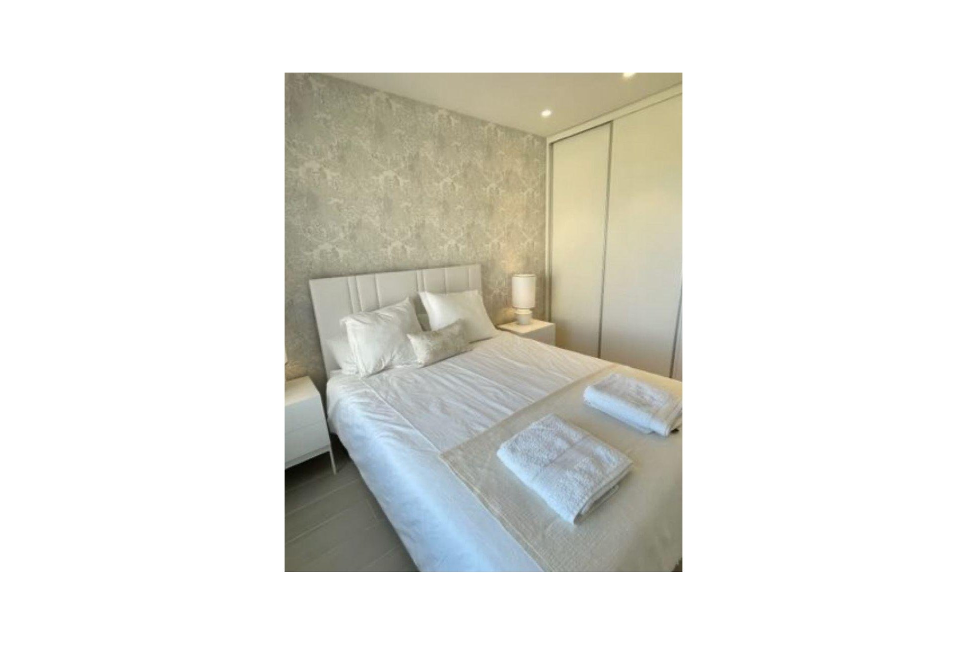 Segunda mano - Apartamento -
San Miguel de Salinas - Las colinas golf and country club