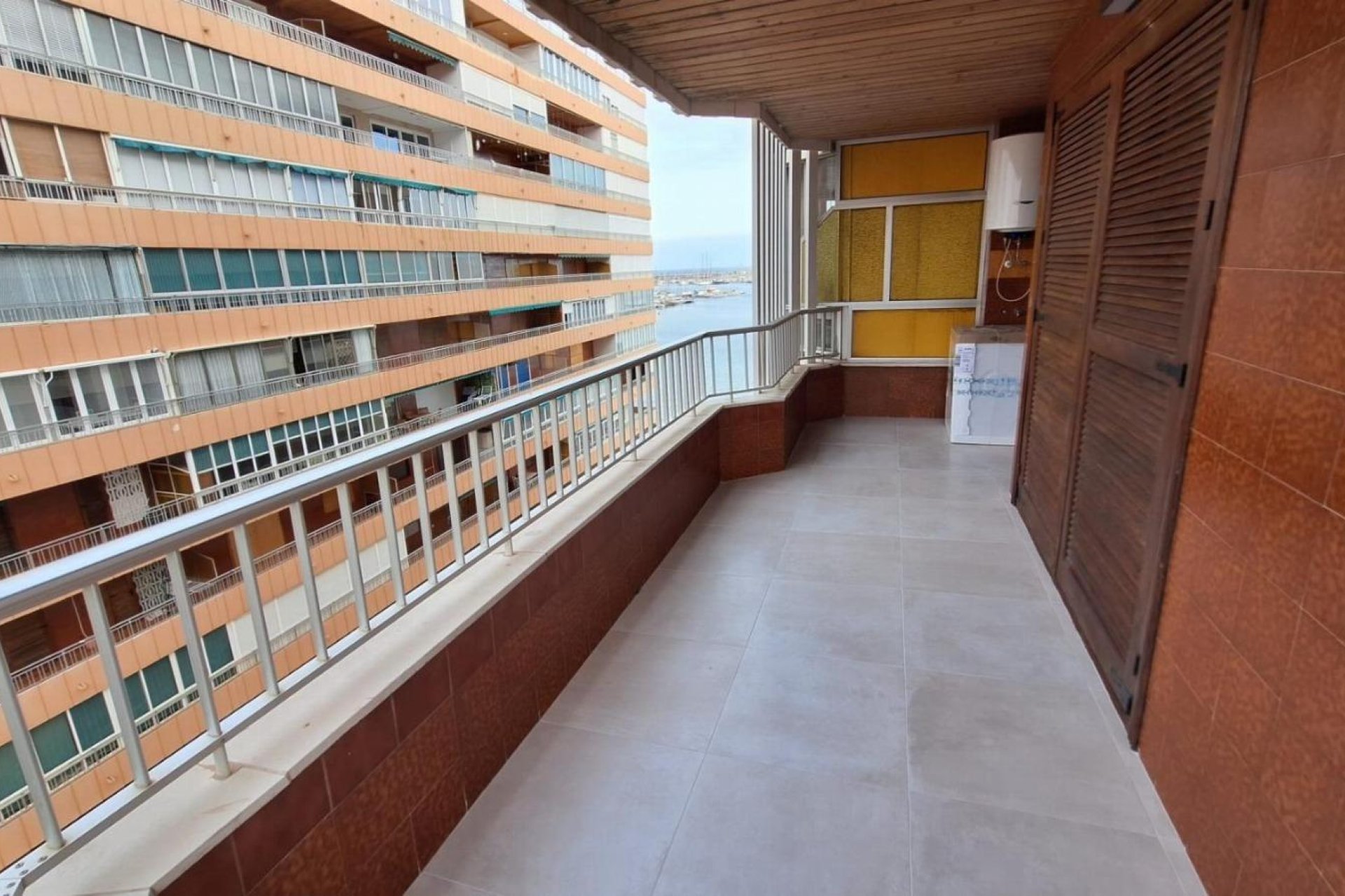 Segunda mano - Apartamento -
Torrevieja - Acequion