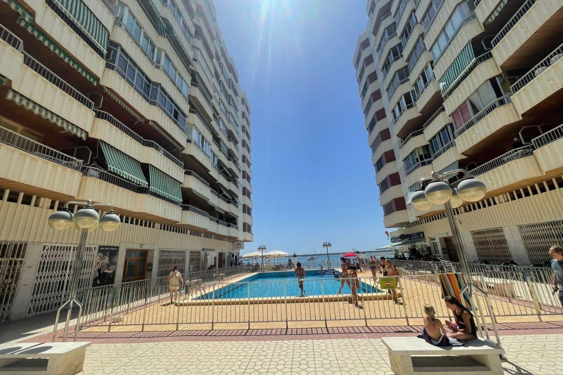 Segunda mano - Apartamento -
Torrevieja - Acequion