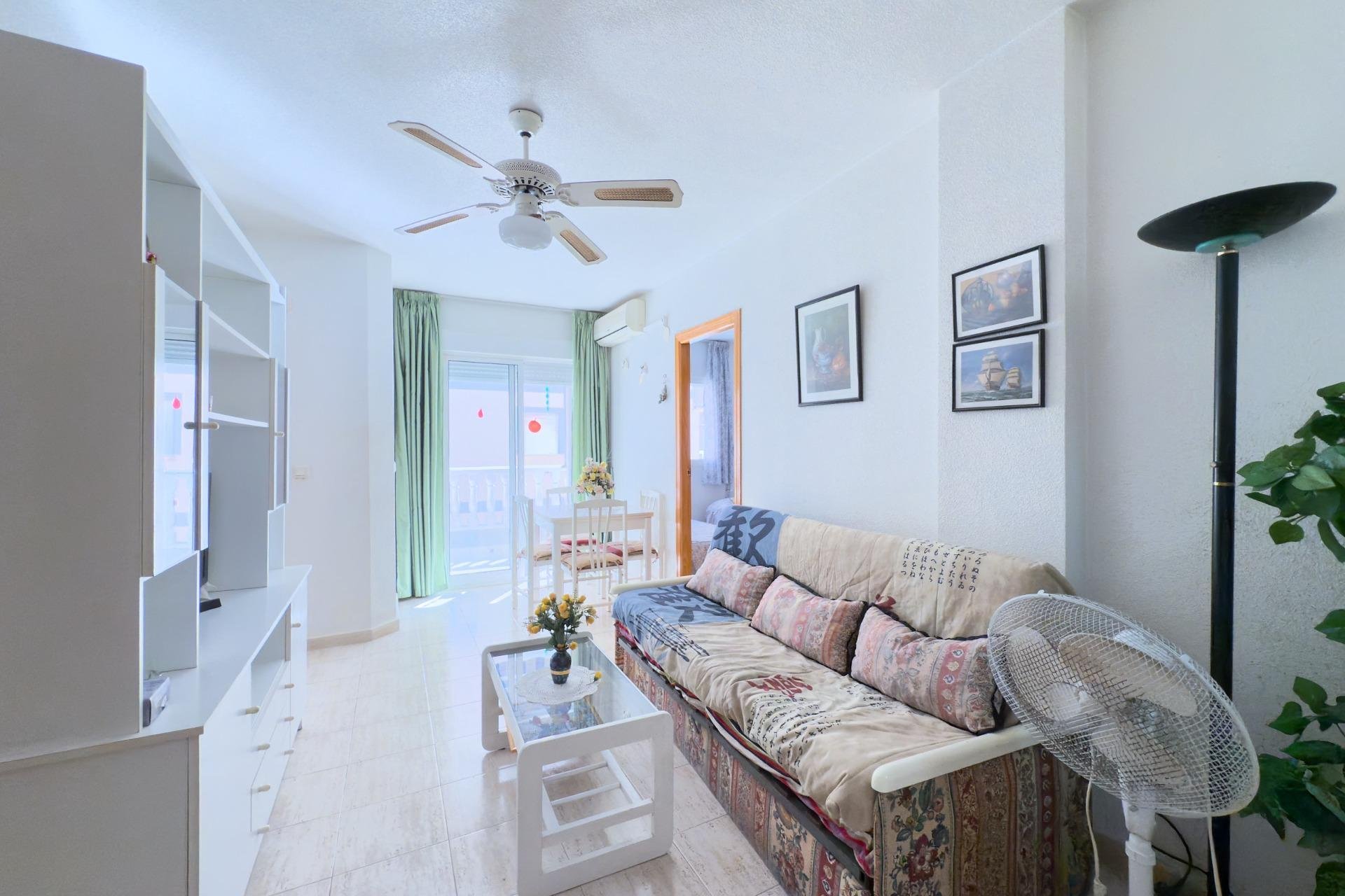 Segunda mano - Apartamento -
Torrevieja - Acequion