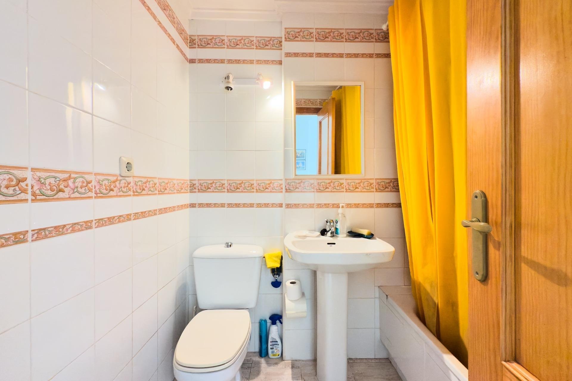 Segunda mano - Apartamento -
Torrevieja - Acequion