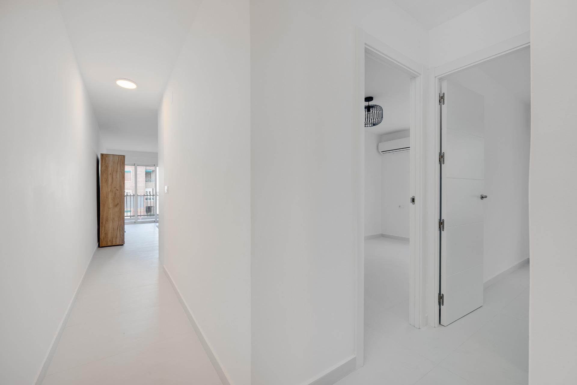 Segunda mano - Apartamento -
Torrevieja - Acequion