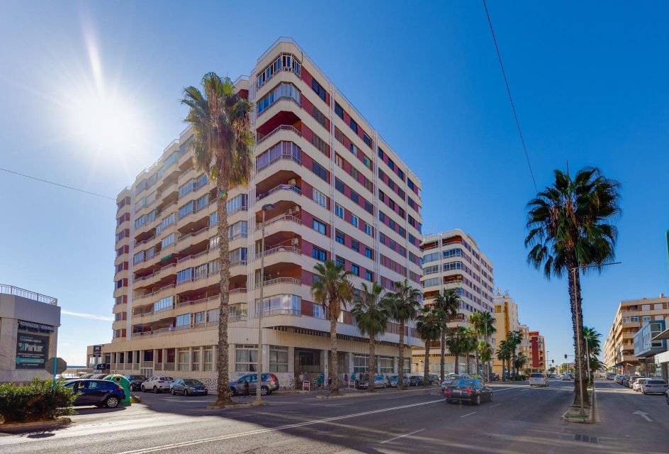 Segunda mano - Apartamento -
Torrevieja - Acequion