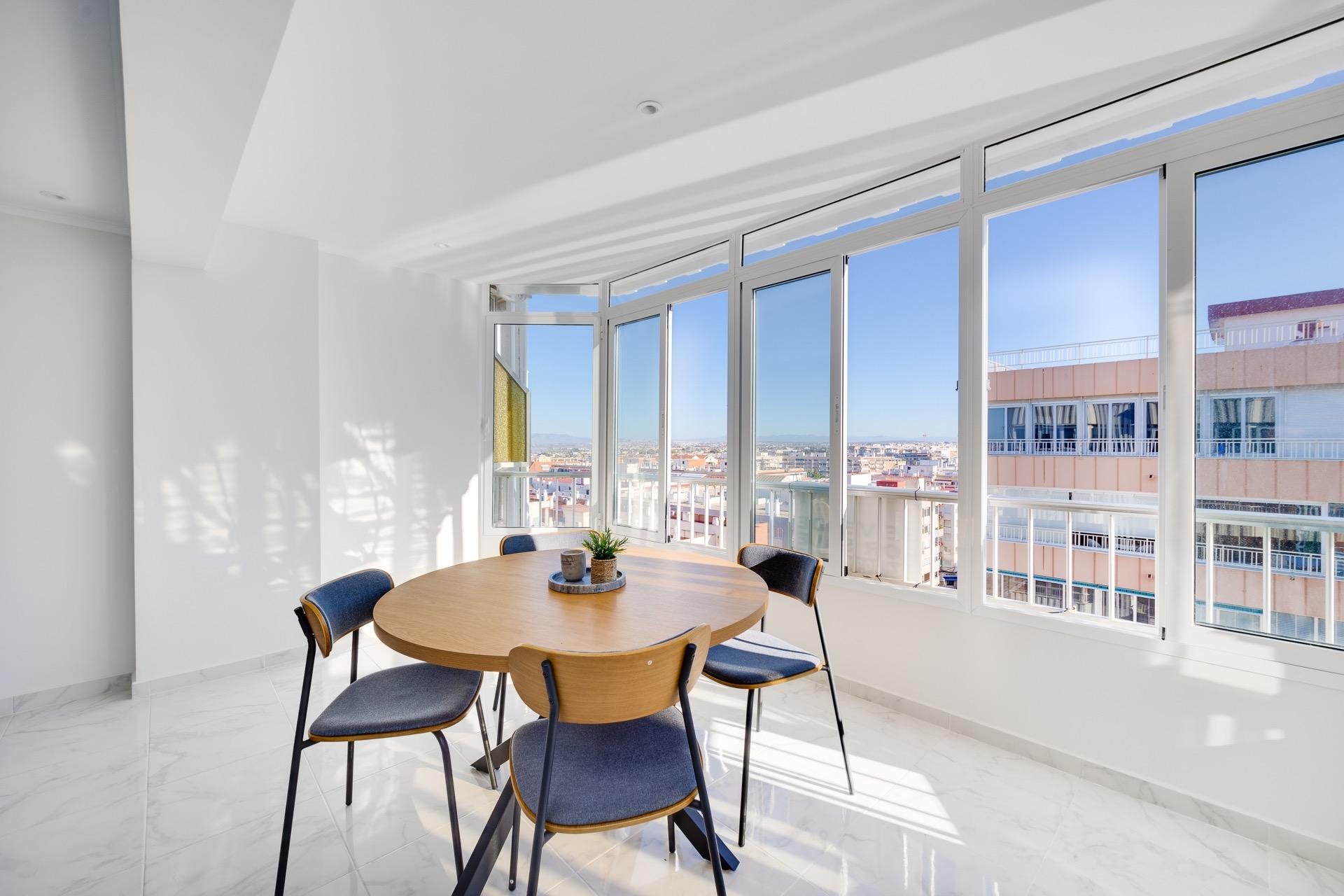 Segunda mano - Apartamento -
Torrevieja - Acequion