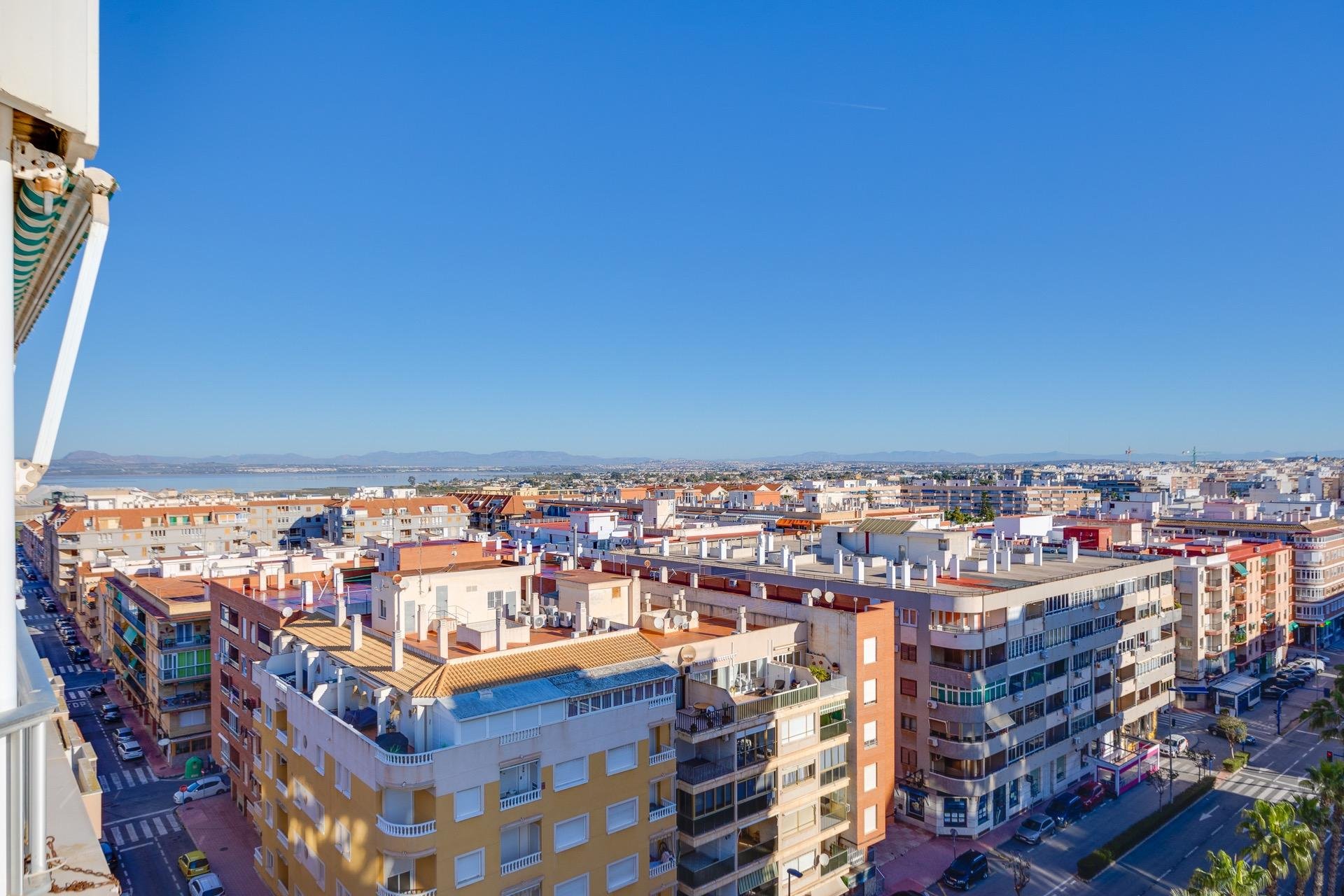 Segunda mano - Apartamento -
Torrevieja - Acequion