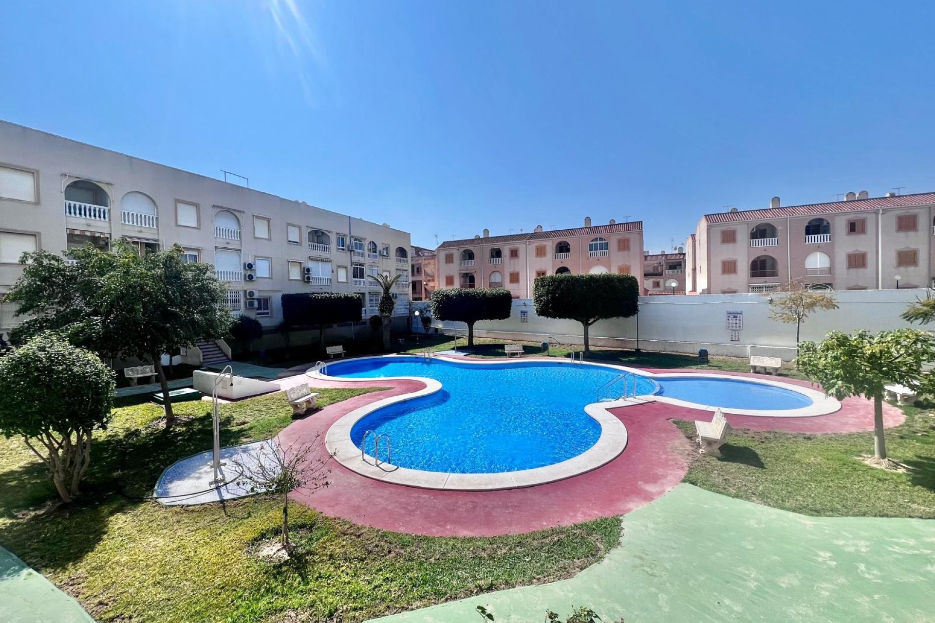 Segunda mano - Apartamento -
Torrevieja - Acequion