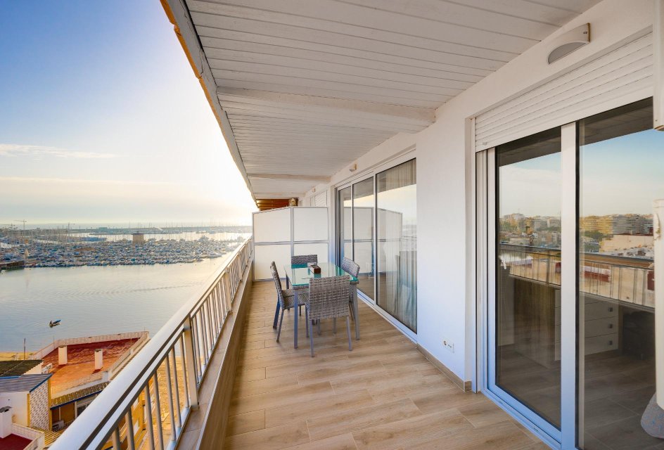 Segunda mano - Apartamento -
Torrevieja - Acequion
