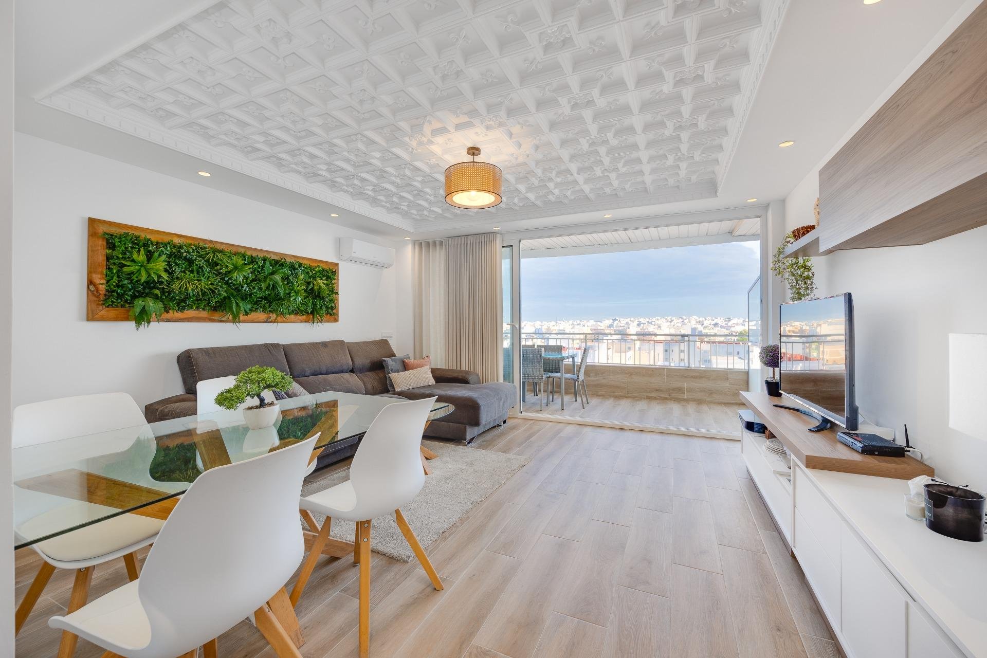 Segunda mano - Apartamento -
Torrevieja - Acequion