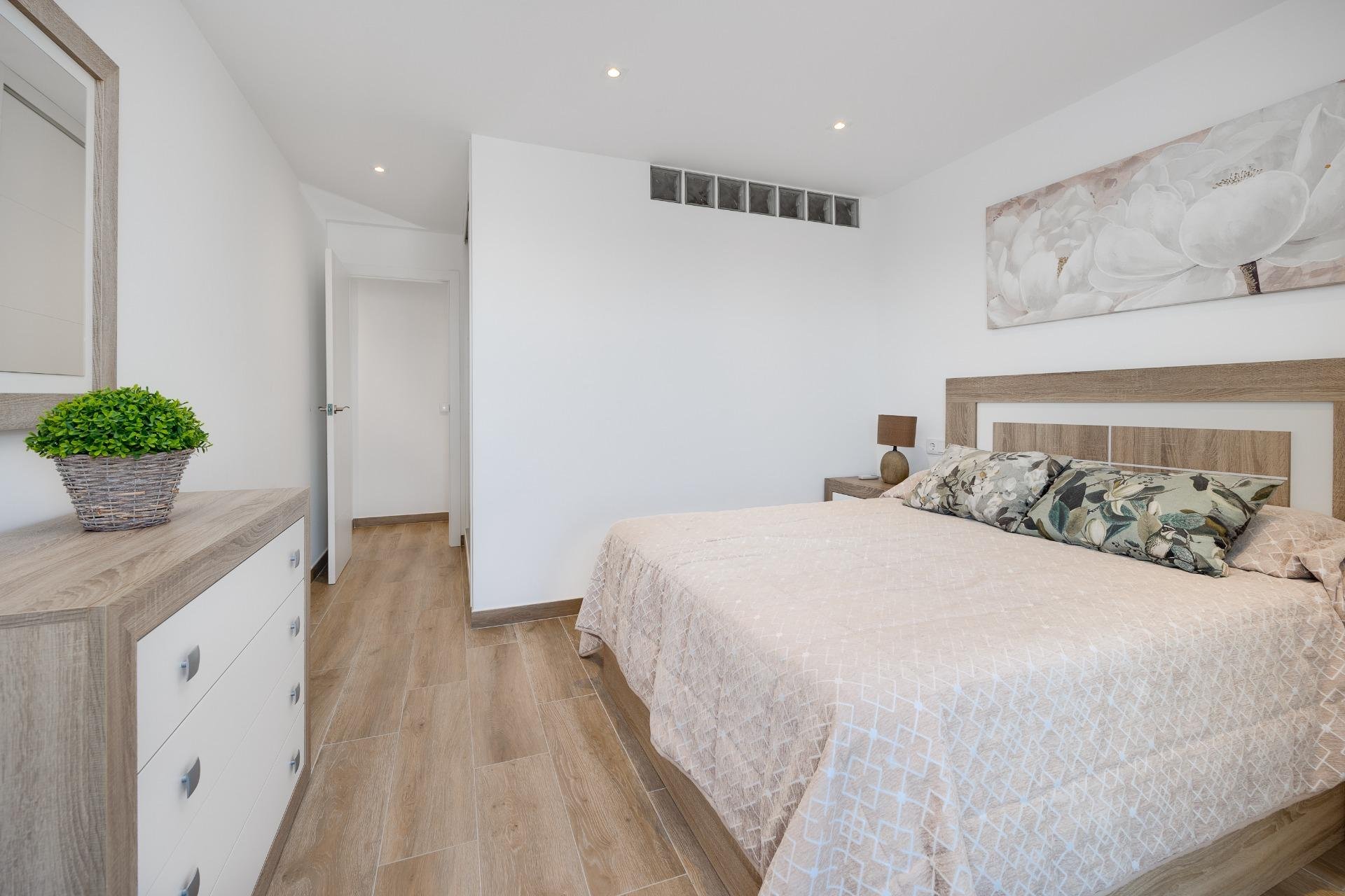 Segunda mano - Apartamento -
Torrevieja - Acequion