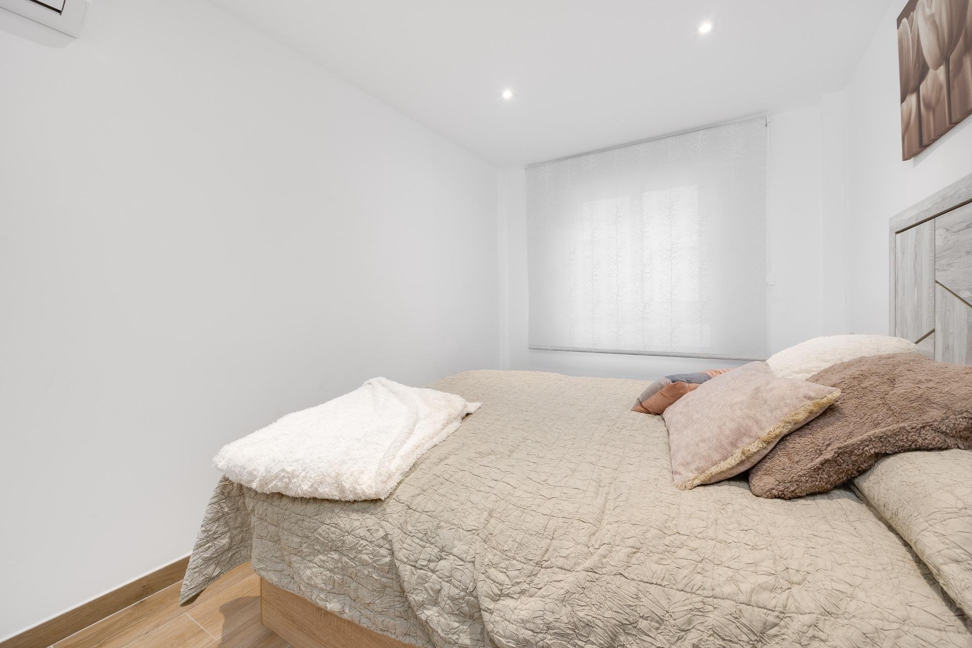 Segunda mano - Apartamento -
Torrevieja - Acequion