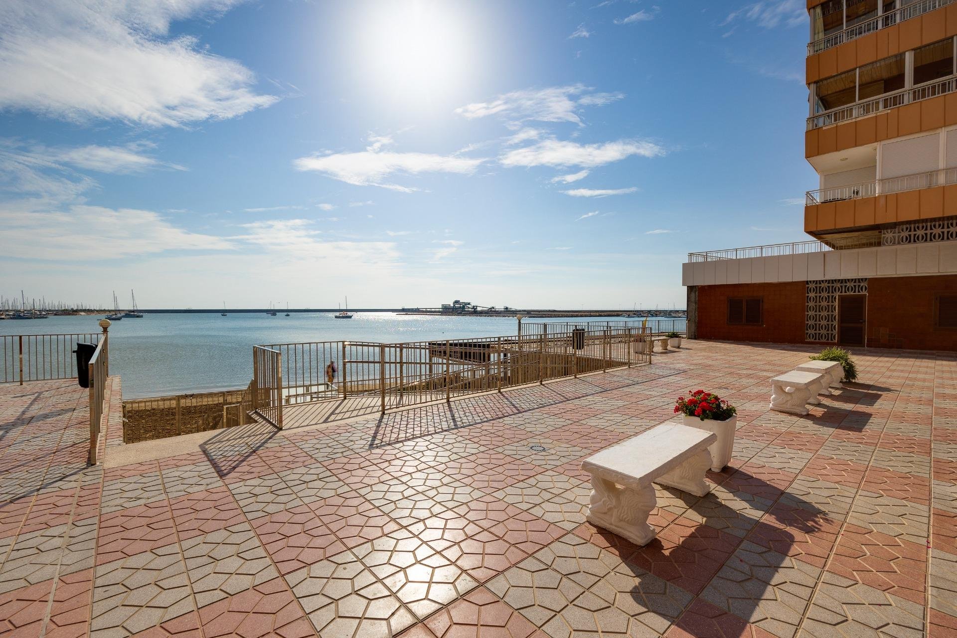Segunda mano - Apartamento -
Torrevieja - Acequion