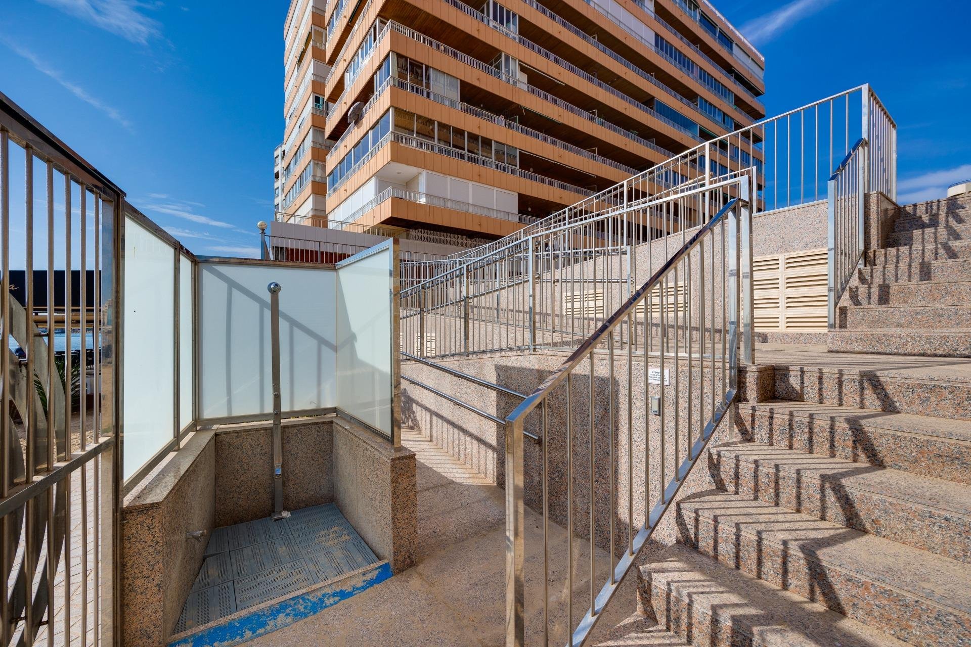 Segunda mano - Apartamento -
Torrevieja - Acequion