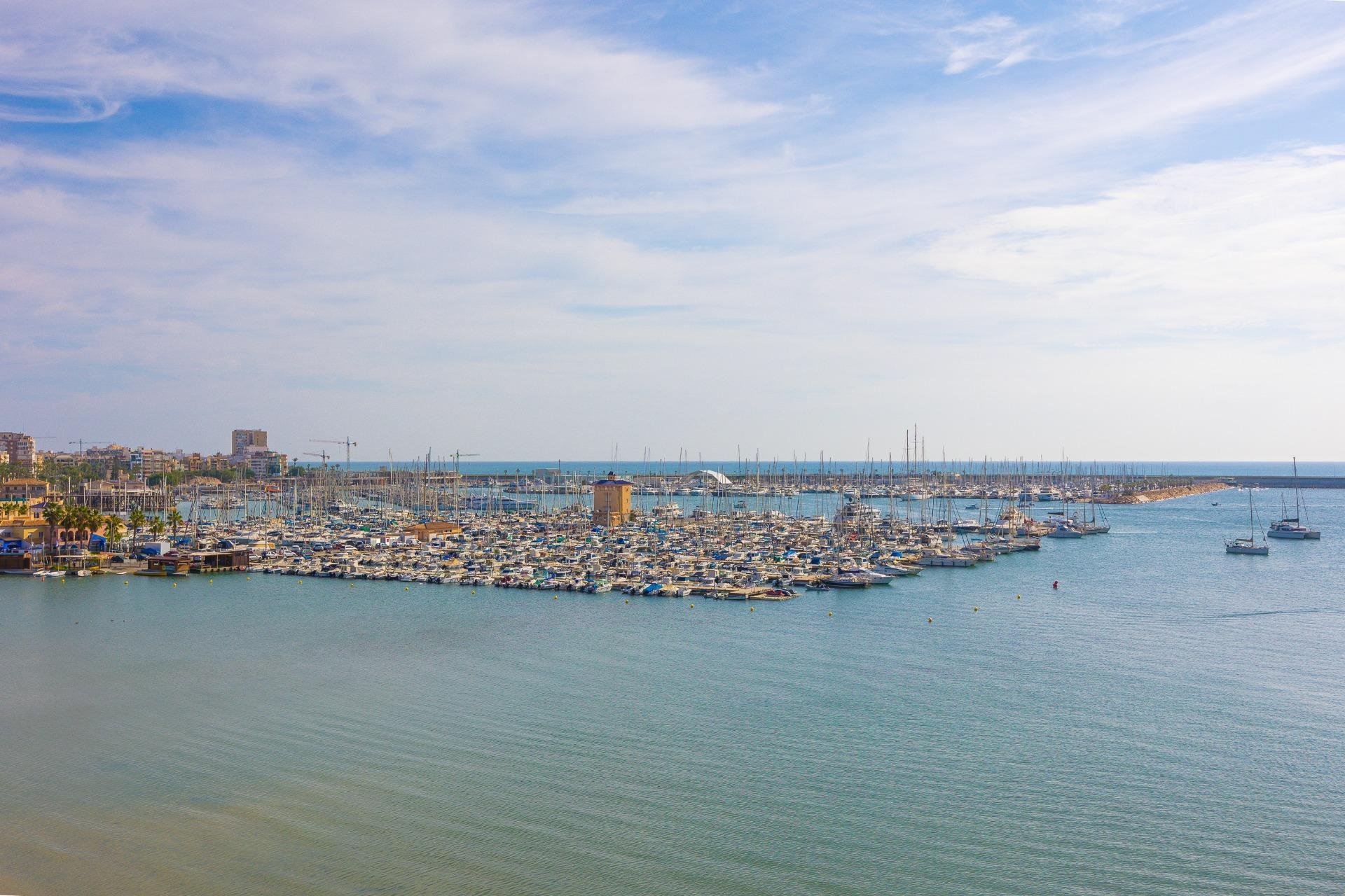Segunda mano - Apartamento -
Torrevieja - Acequion