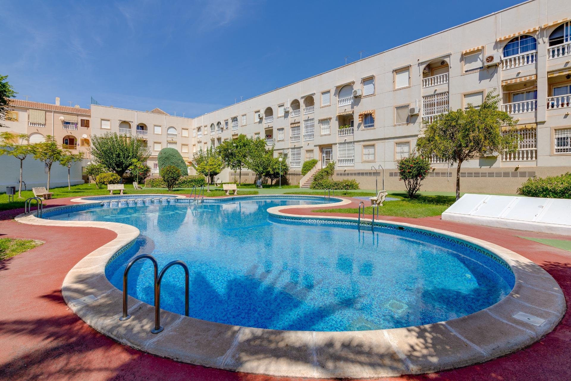 Segunda mano - Apartamento -
Torrevieja - Acequion