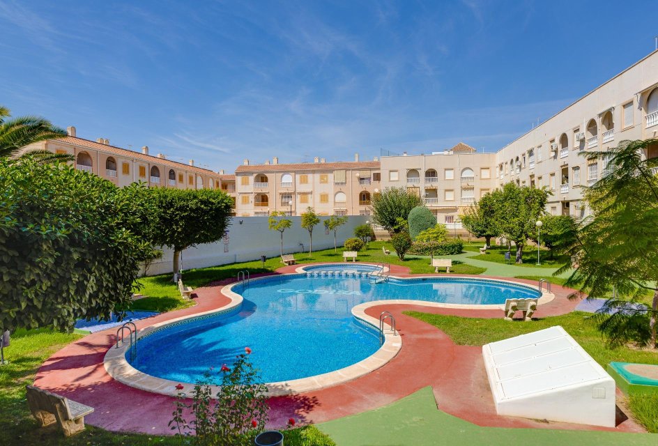 Segunda mano - Apartamento -
Torrevieja - Acequion