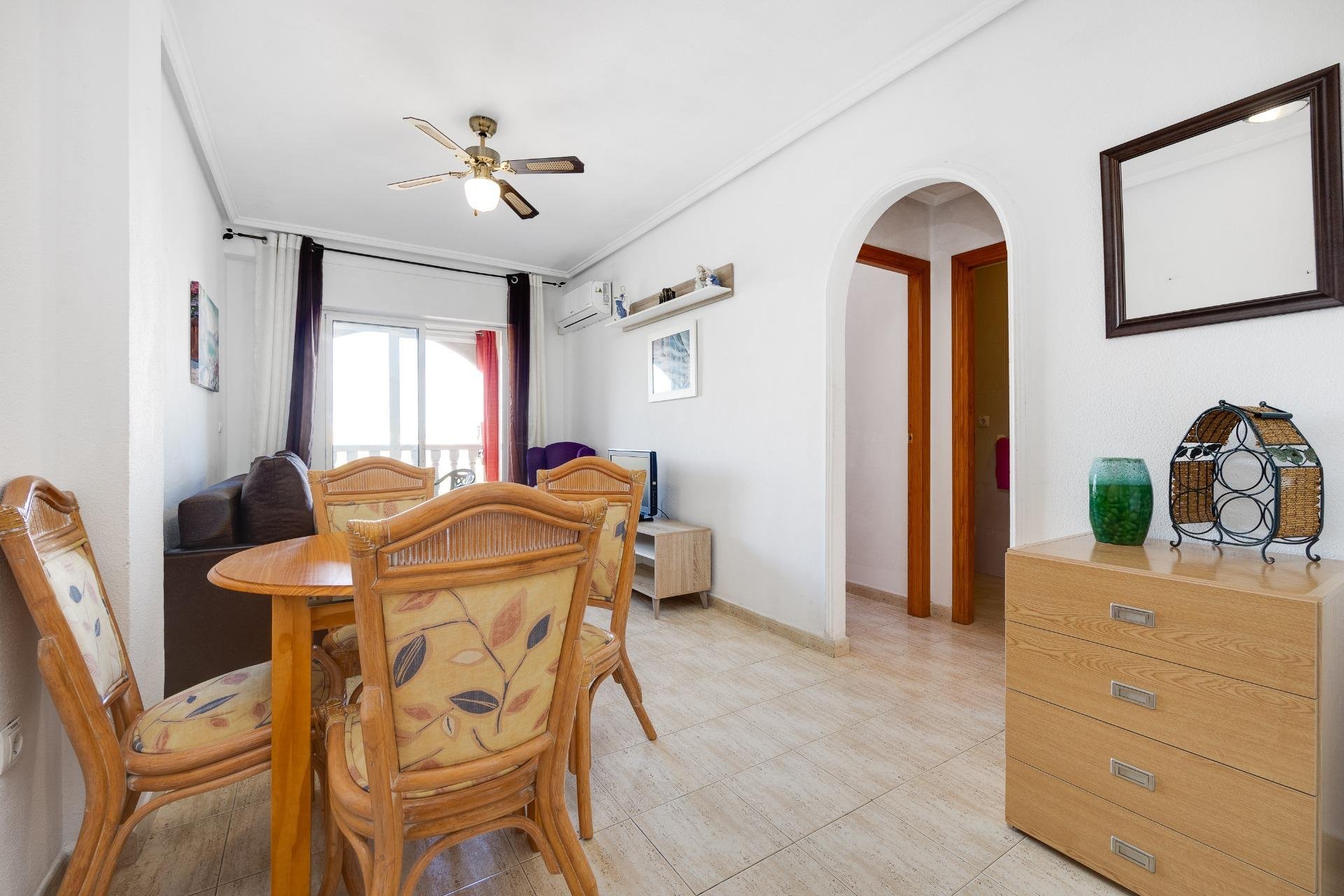 Segunda mano - Apartamento -
Torrevieja - Acequion