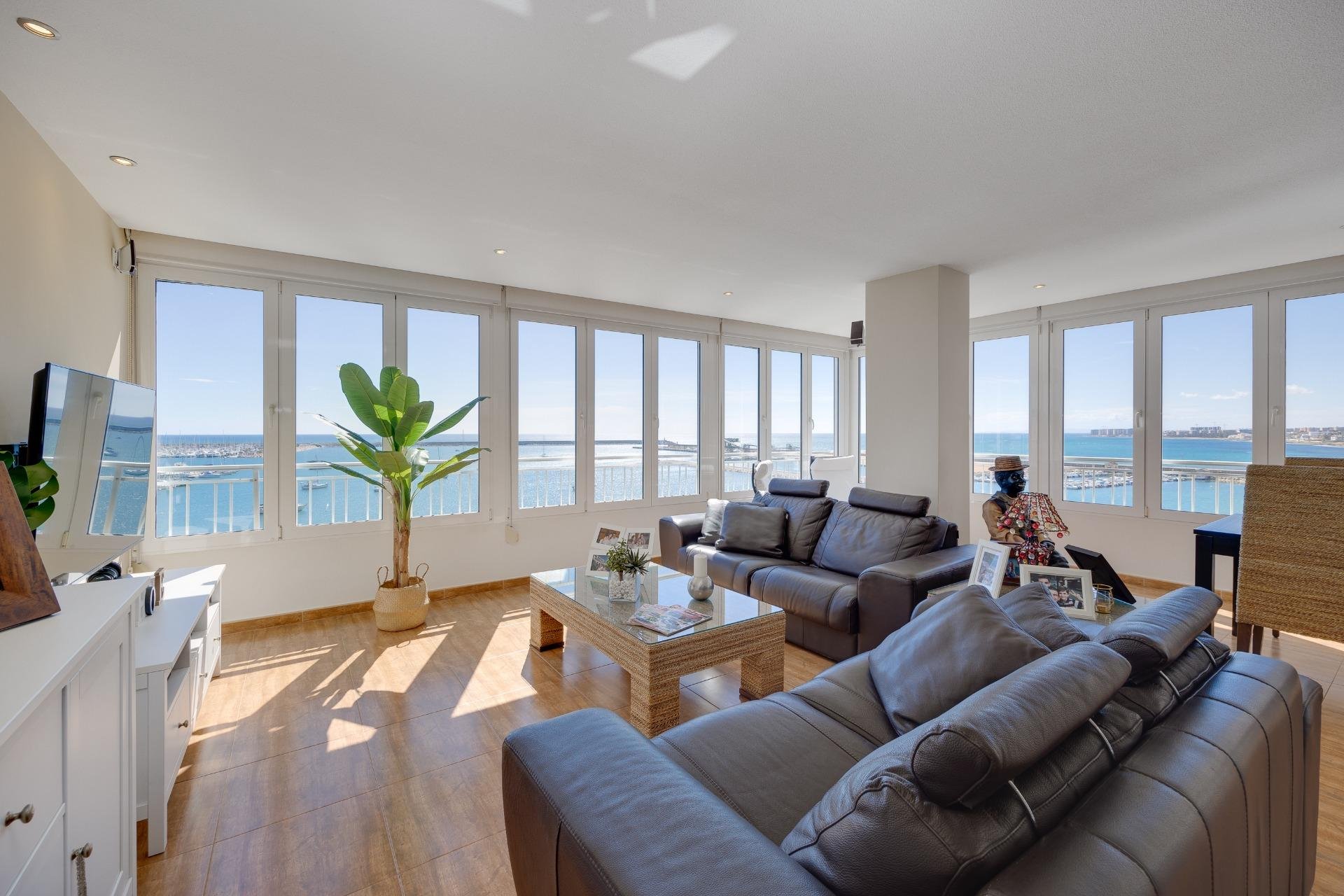 Segunda mano - Apartamento -
Torrevieja - Acequion