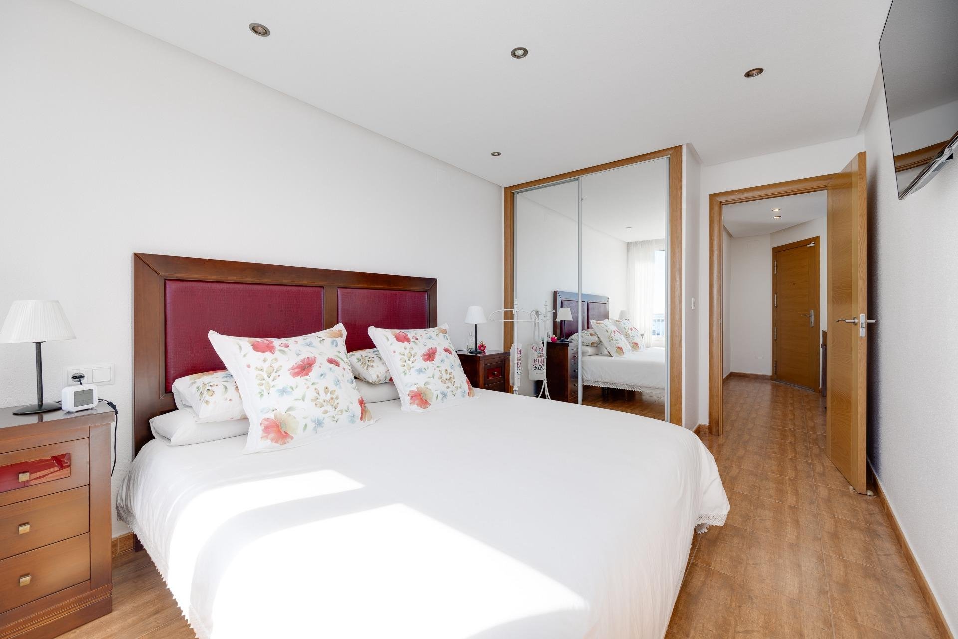 Segunda mano - Apartamento -
Torrevieja - Acequion