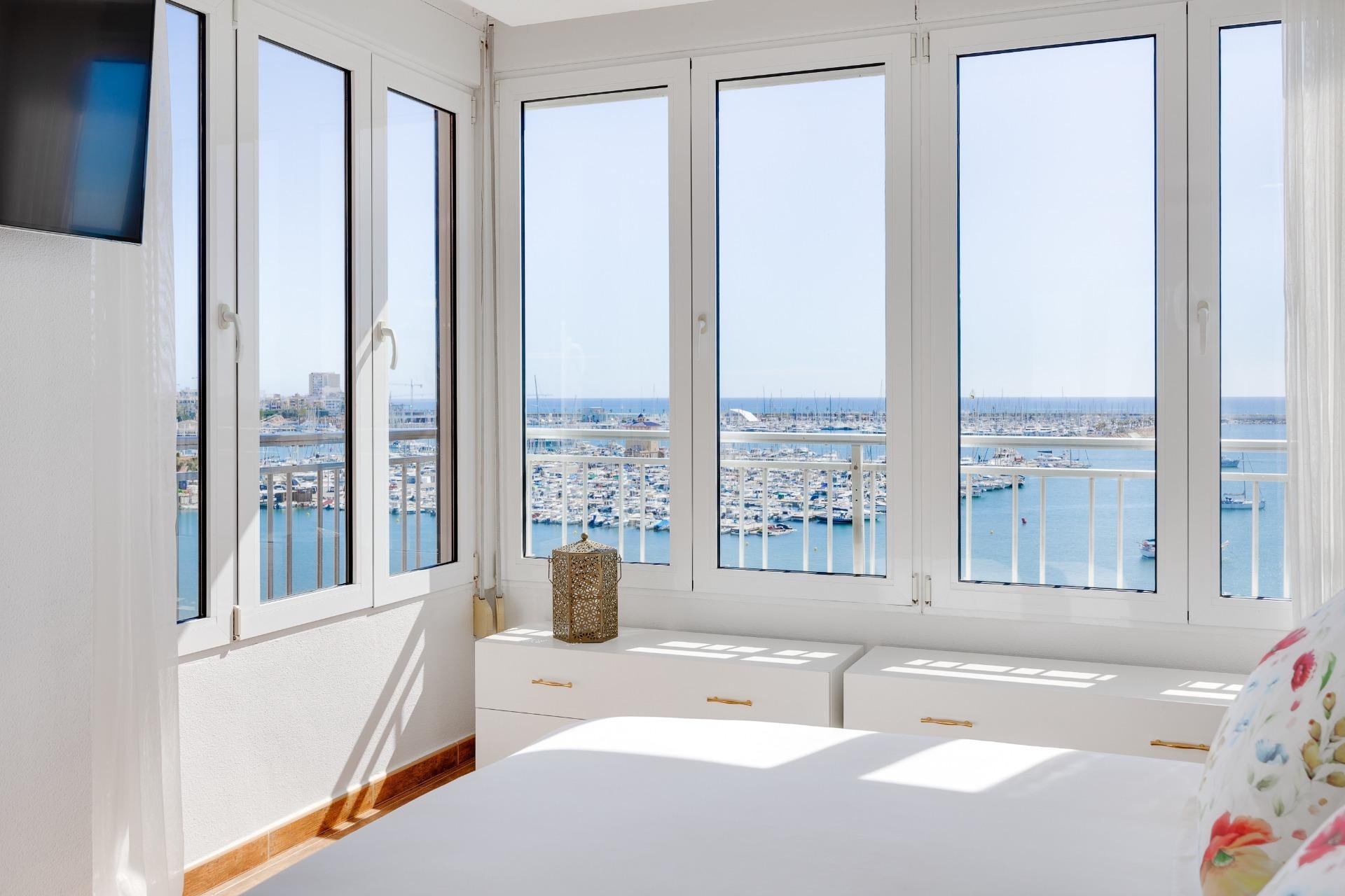 Segunda mano - Apartamento -
Torrevieja - Acequion