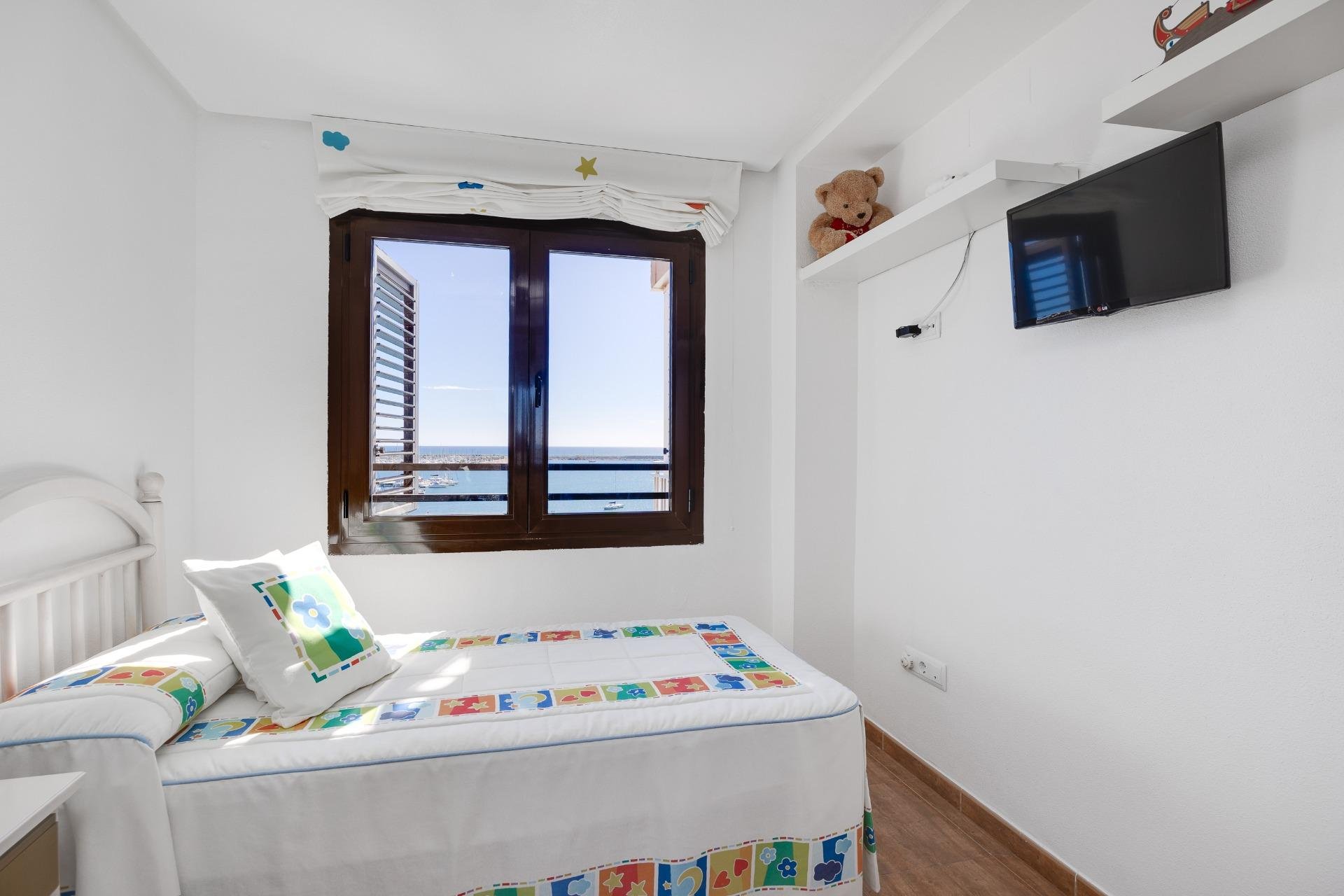 Segunda mano - Apartamento -
Torrevieja - Acequion