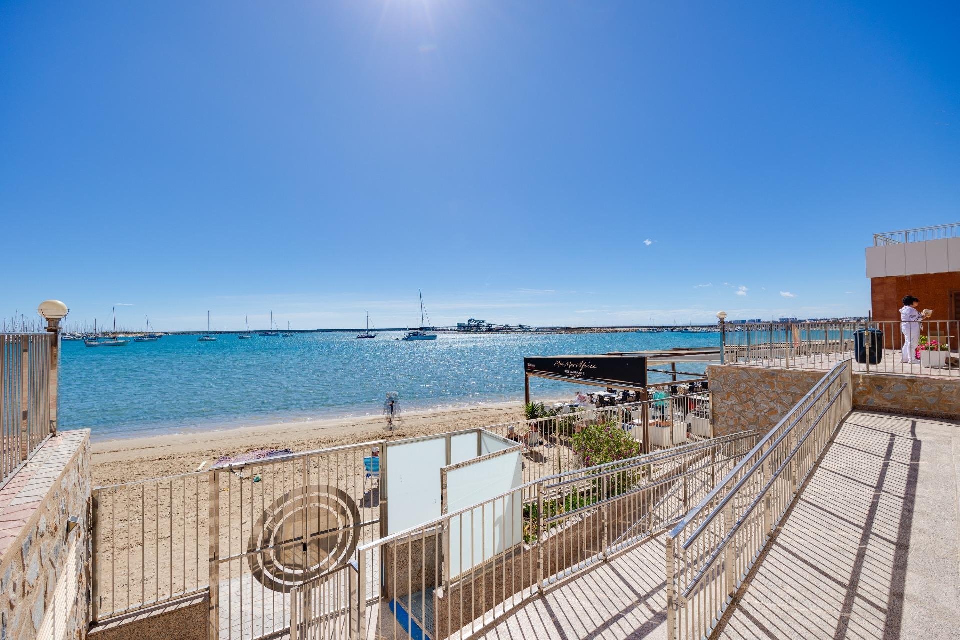 Segunda mano - Apartamento -
Torrevieja - Acequion