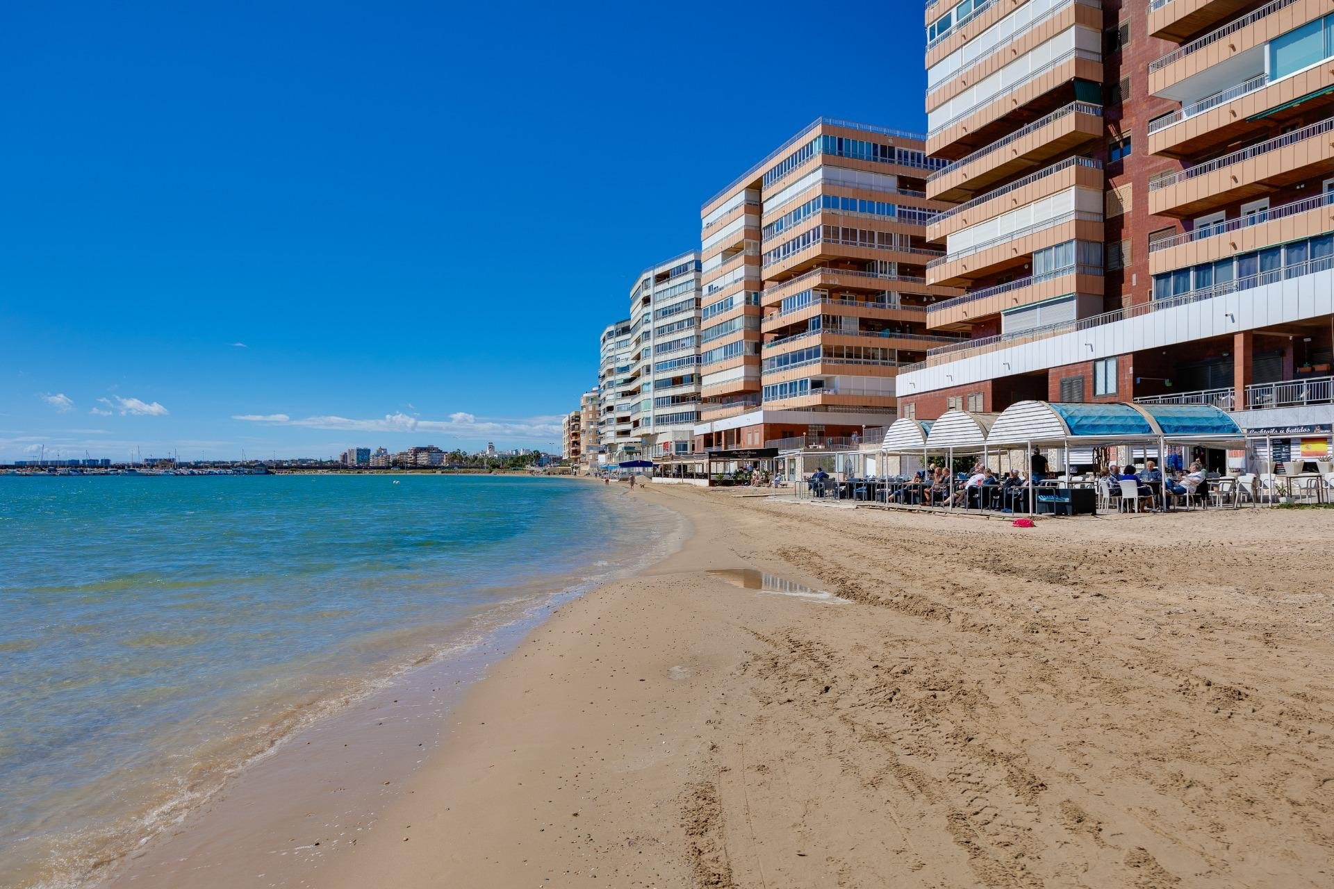 Segunda mano - Apartamento -
Torrevieja - Acequion