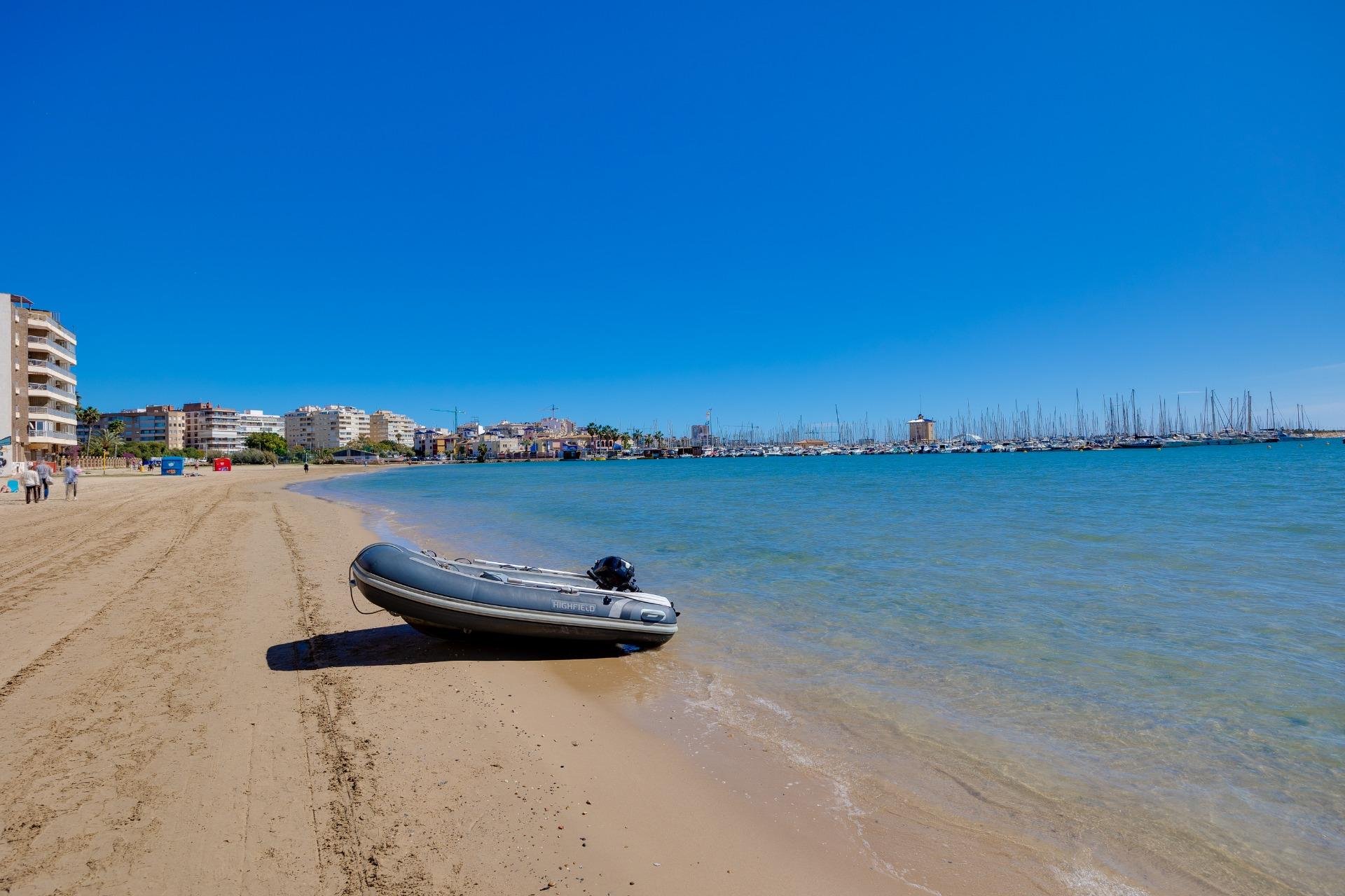 Segunda mano - Apartamento -
Torrevieja - Acequion