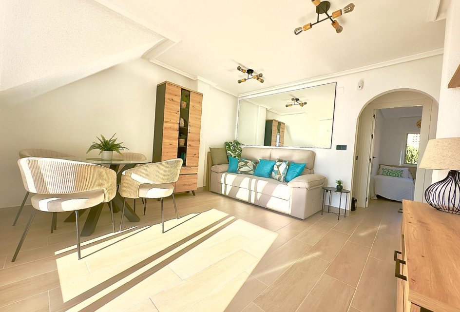 Segunda mano - Apartamento -
Torrevieja - Cabo Cervera