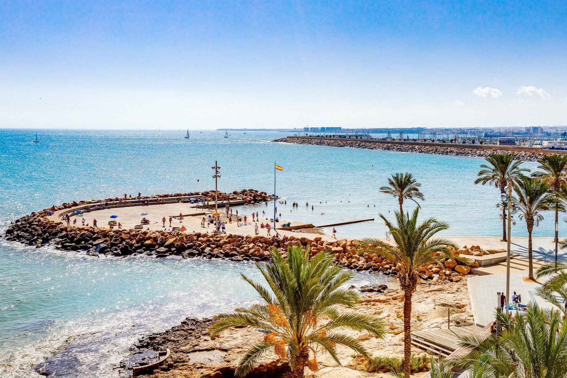 Segunda mano - Apartamento -
Torrevieja - Centro