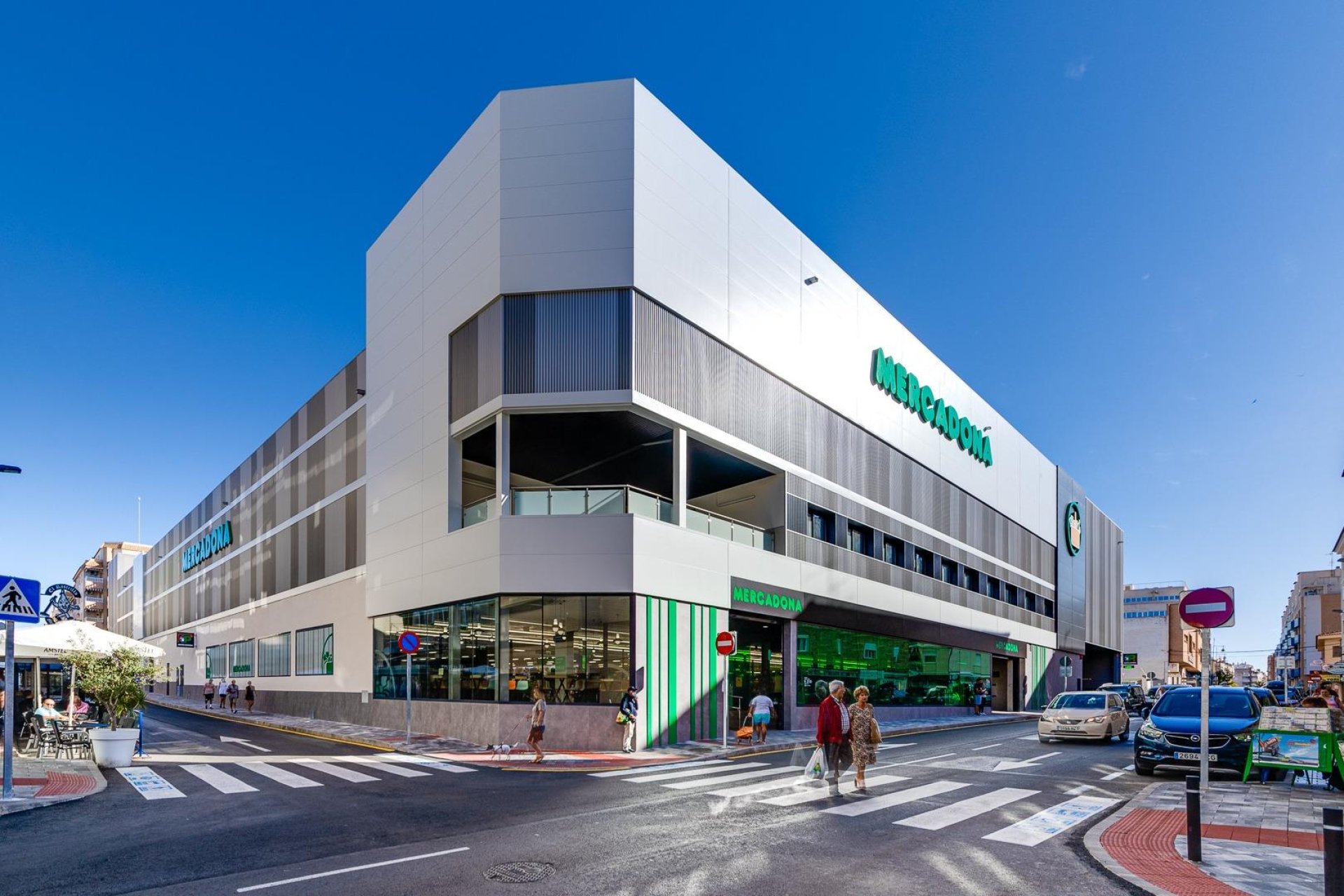 Segunda mano - Apartamento -
Torrevieja - Centro