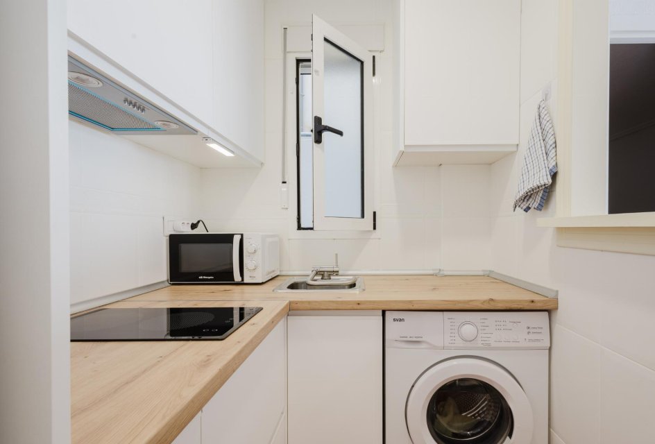 Segunda mano - Apartamento -
Torrevieja - Centro